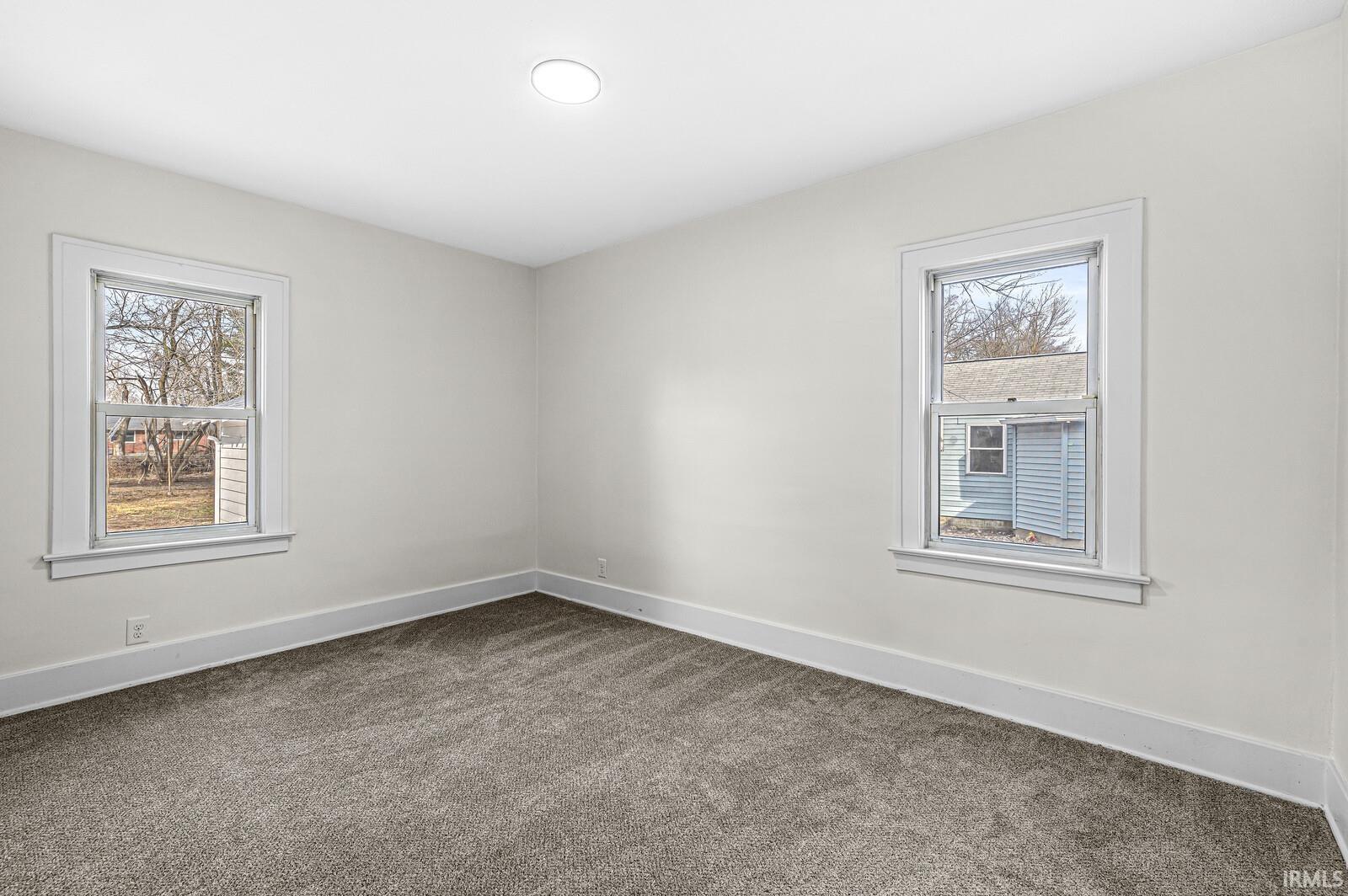 1746 E Beardsley Avenue