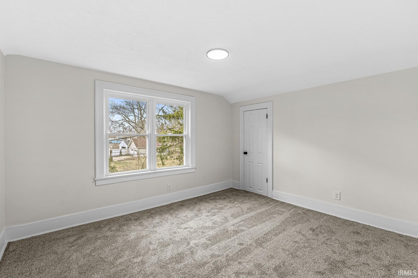 1746 E Beardsley Avenue