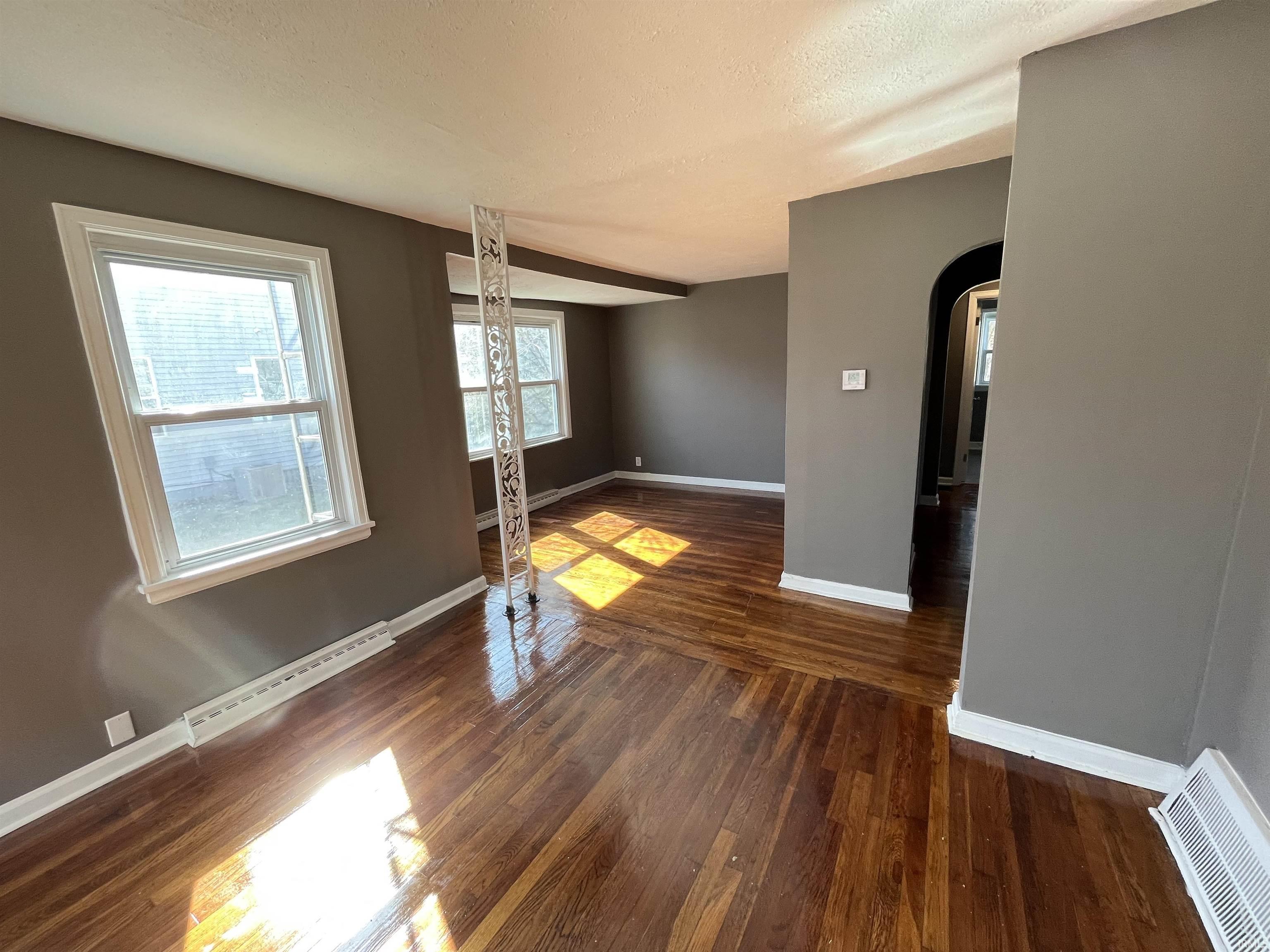 931 S Lombardy Drive