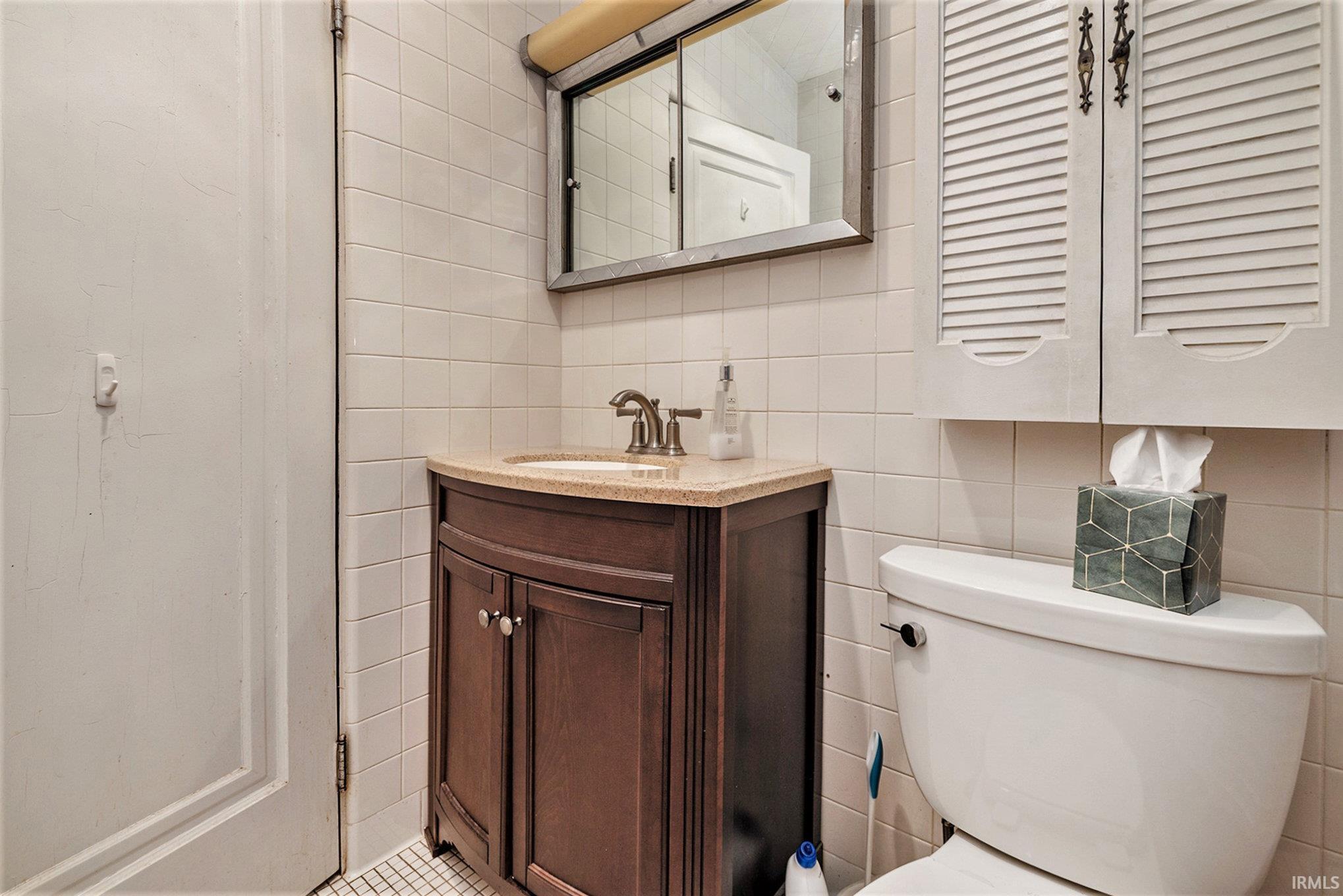 3002 Westmoor Street