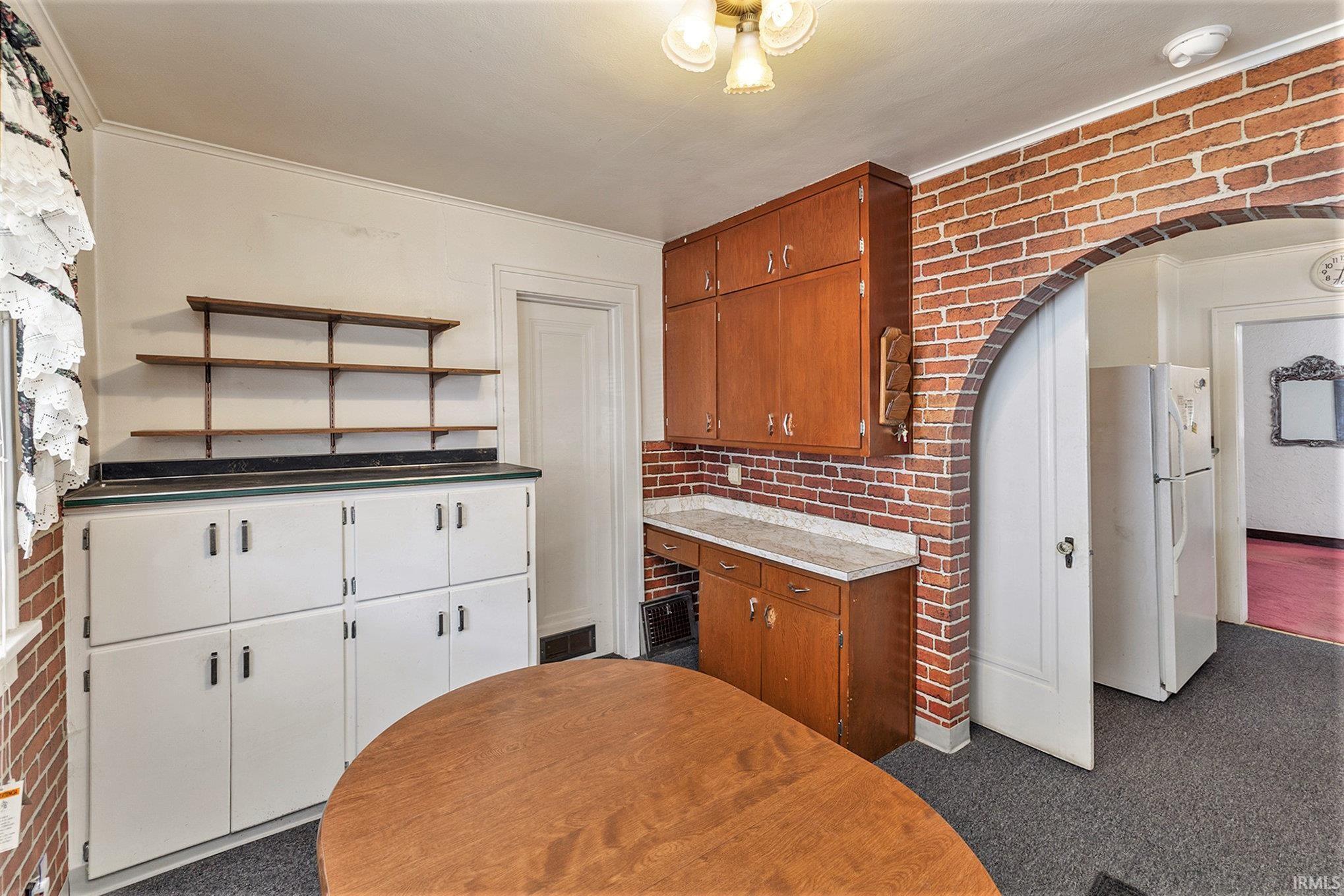 3002 Westmoor Street