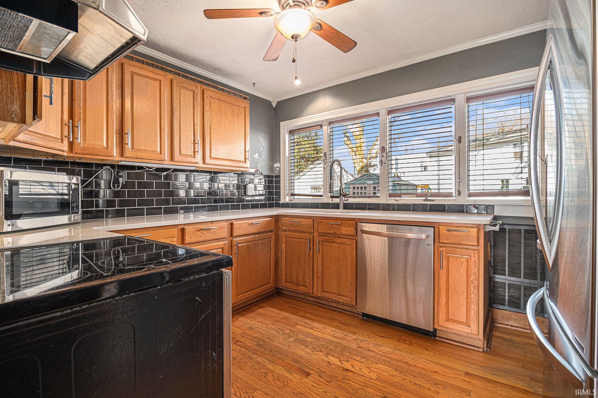 1433 Longfellow Avenue