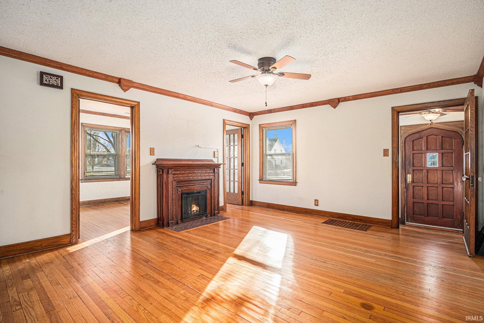 1433 Longfellow Avenue