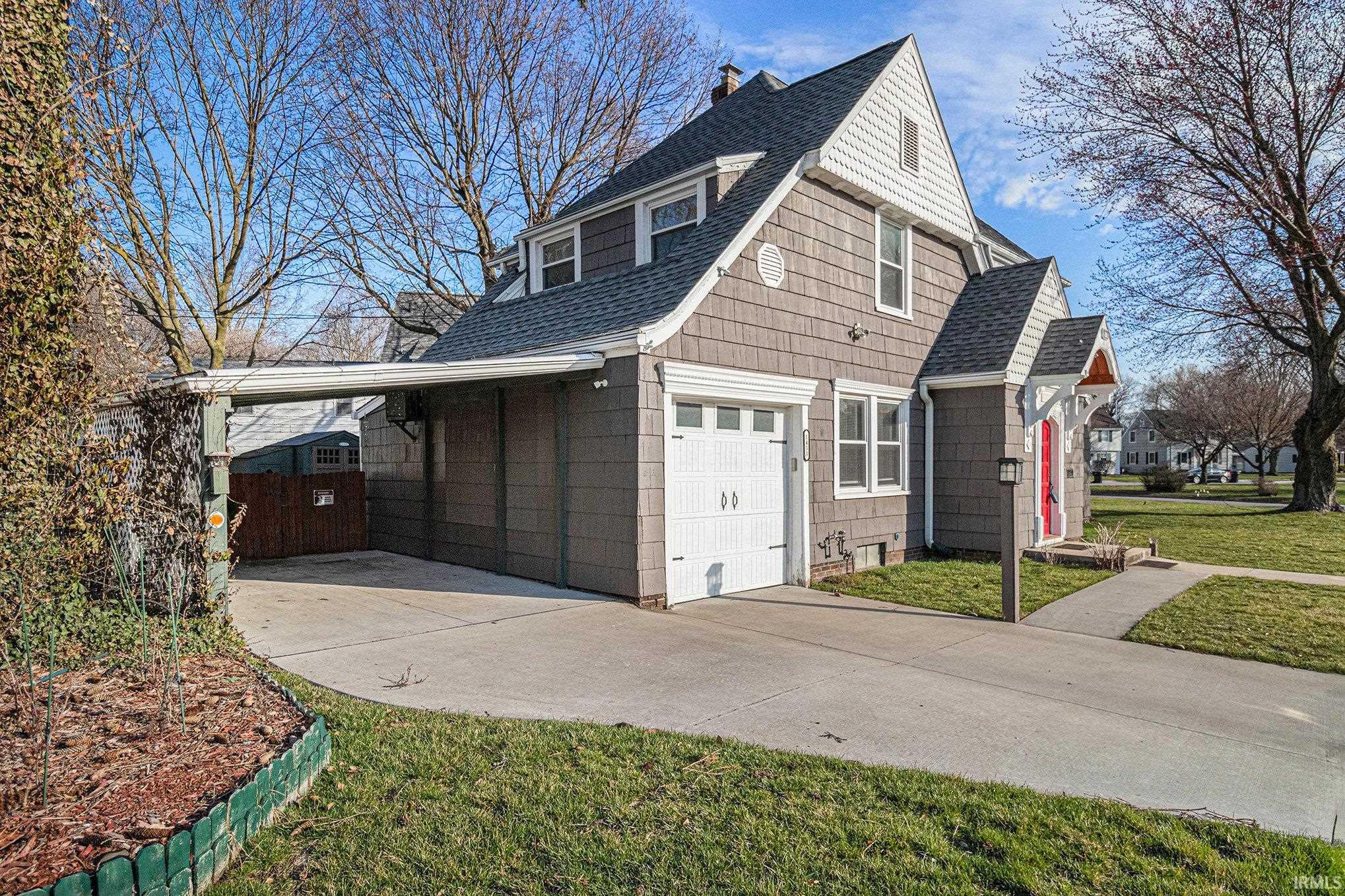 1433 Longfellow Avenue