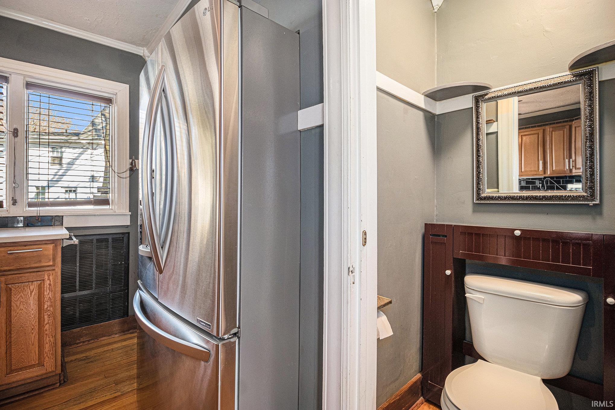 1433 Longfellow Avenue