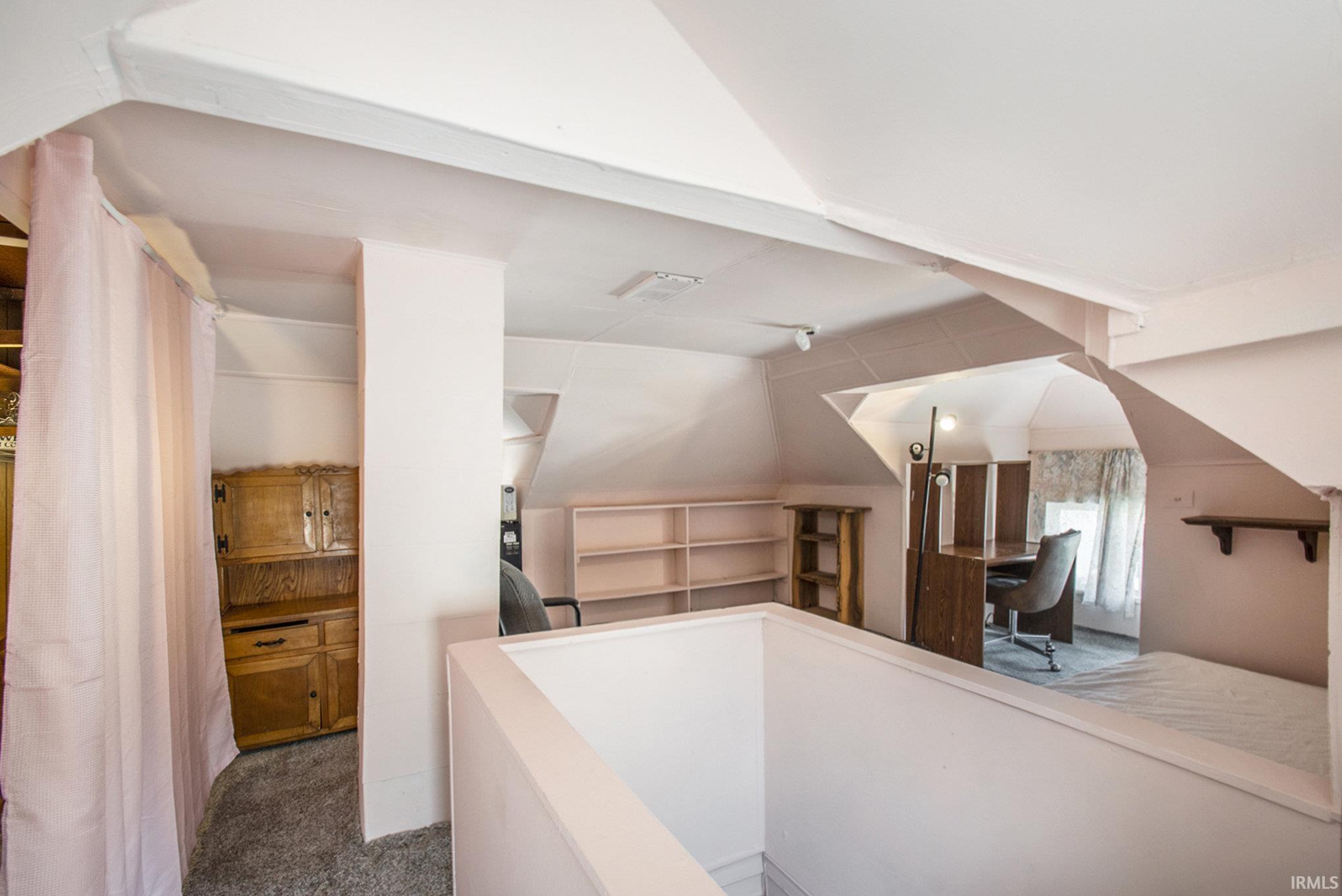 2508 Mishawaka Avenue