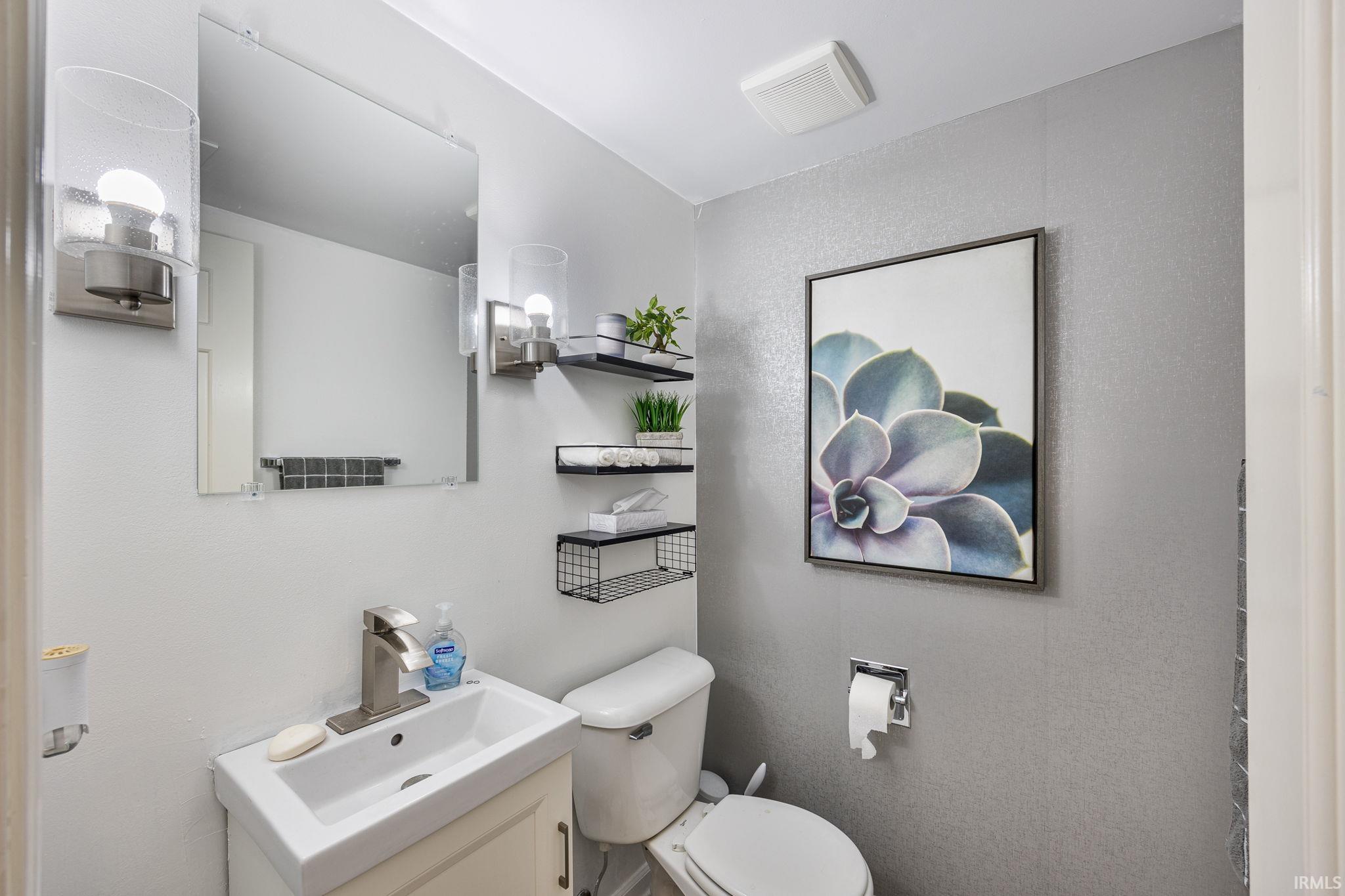 52033 Post Tavern Trail