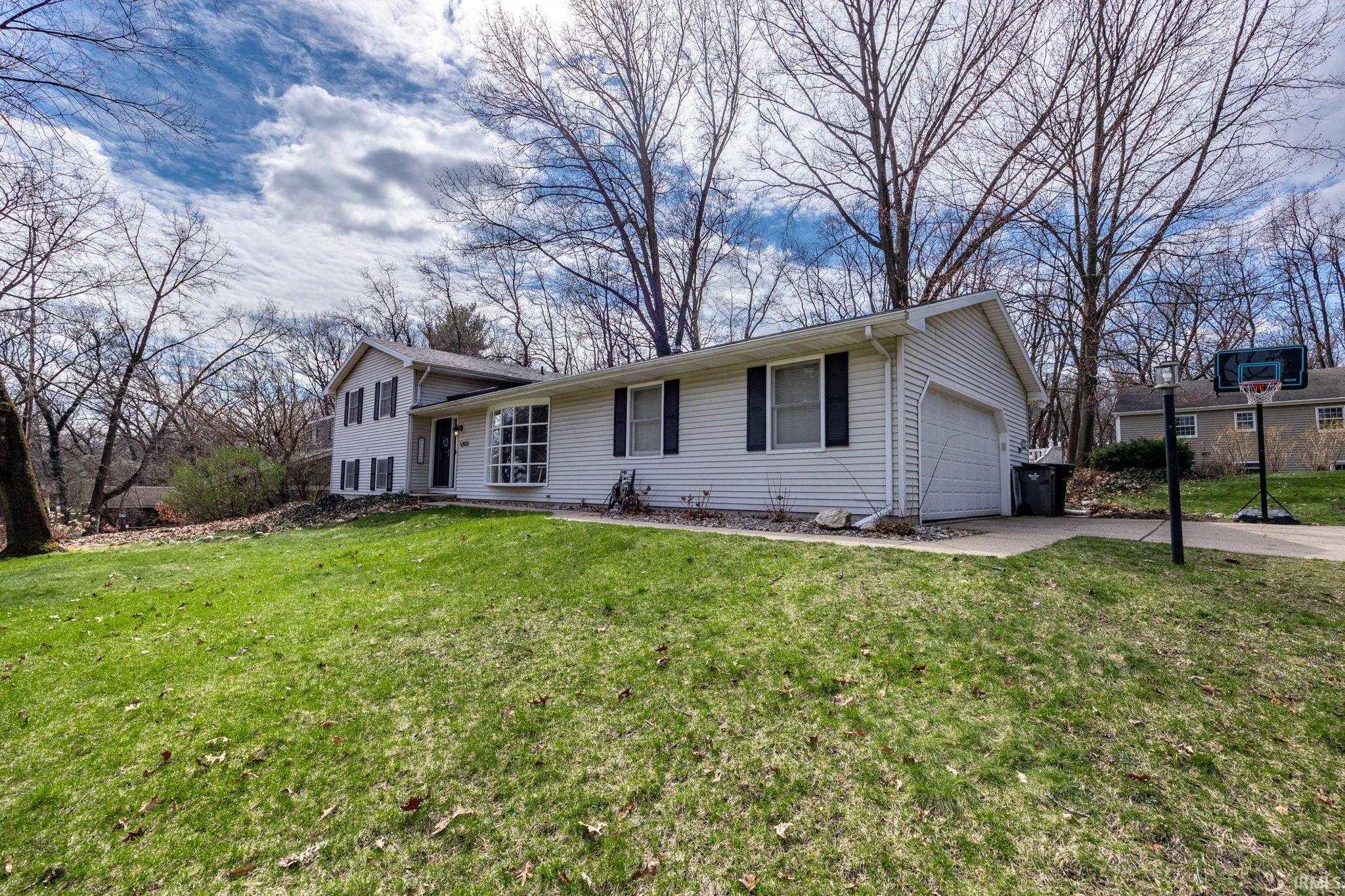 52033 Post Tavern Trail