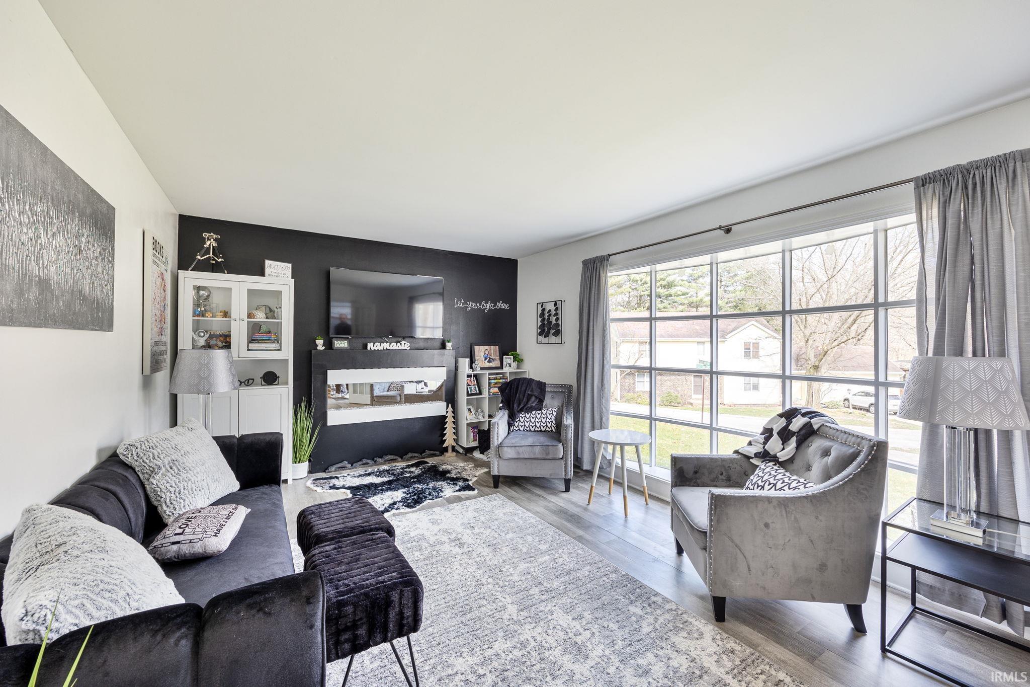 52033 Post Tavern Trail