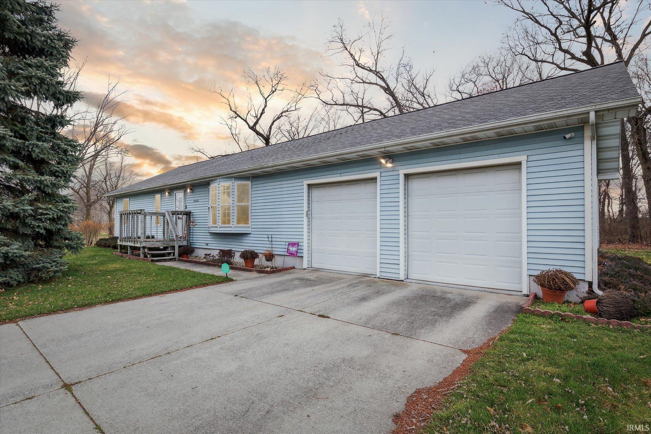 58660 Palace Place Lane