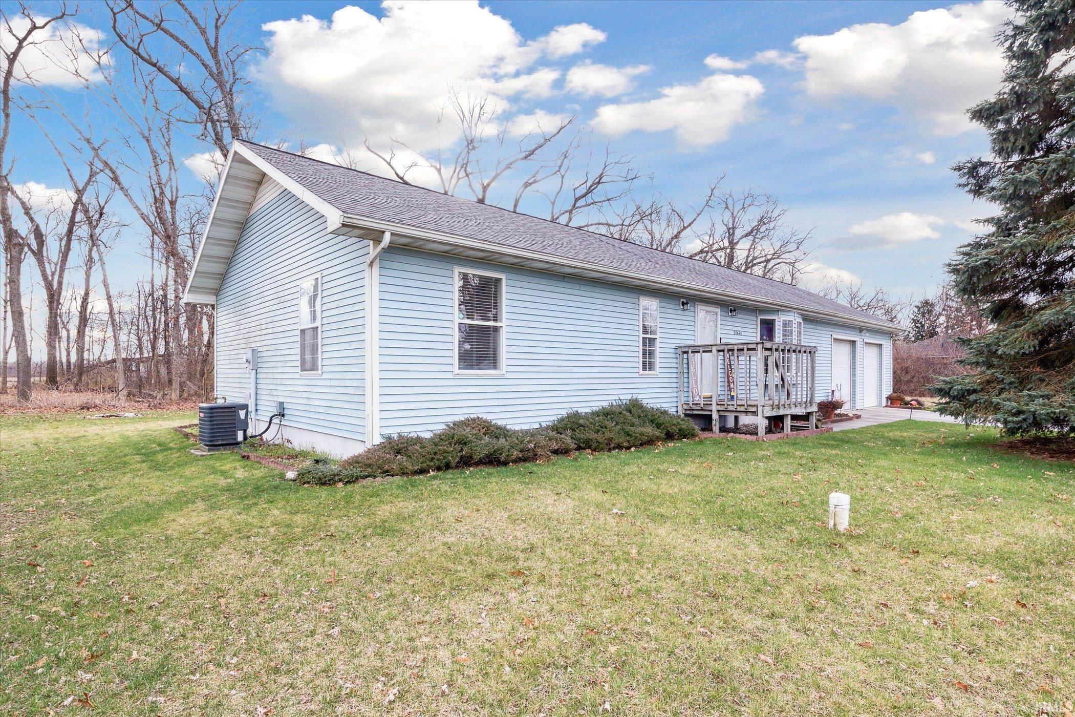 58660 Palace Place Lane