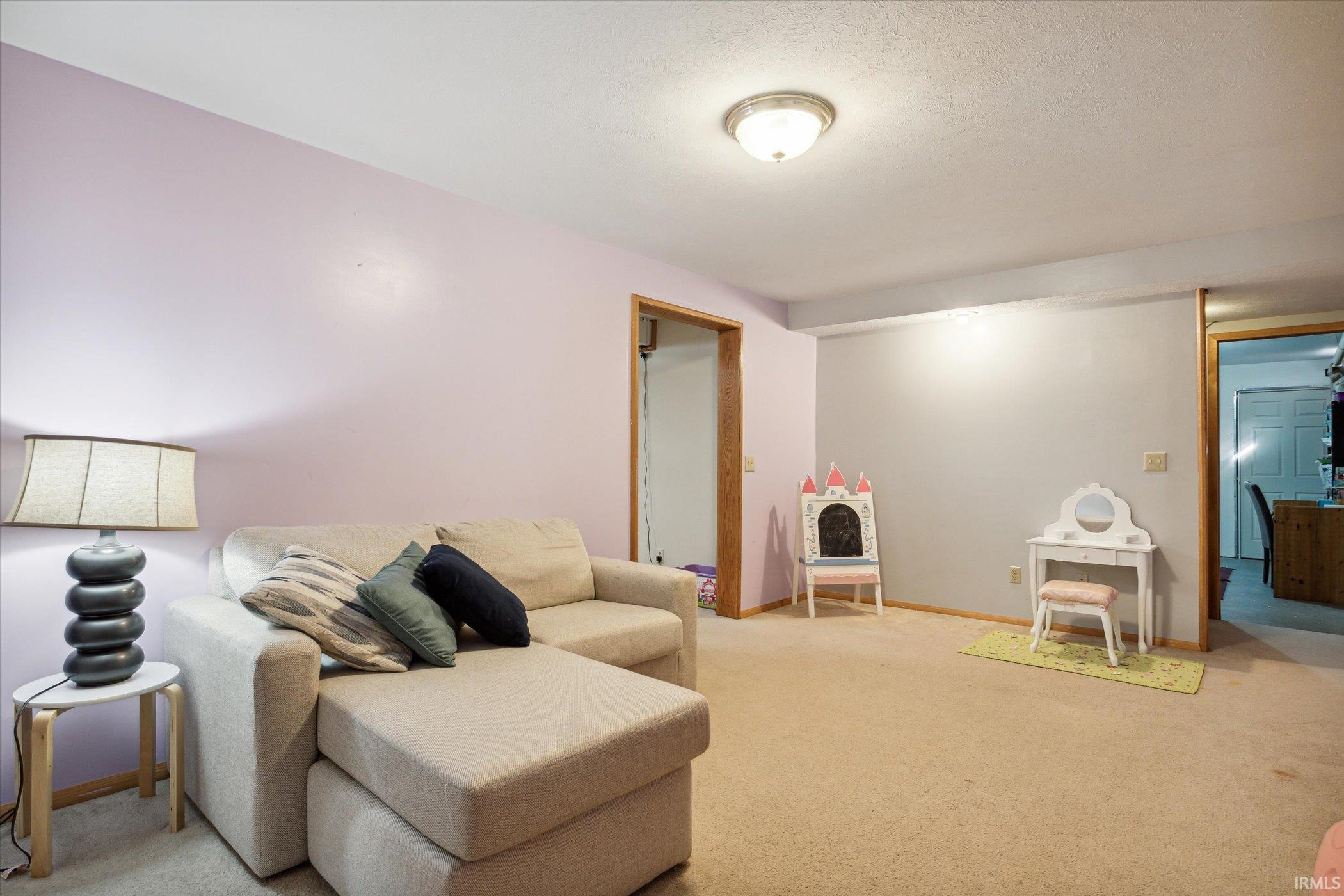 58660 Palace Place Lane