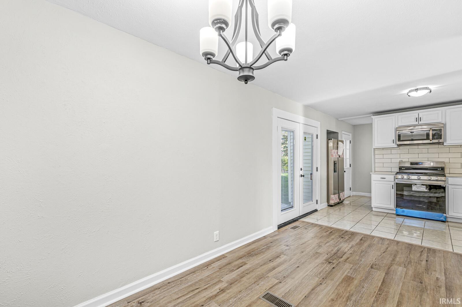 3441 Parkview Street