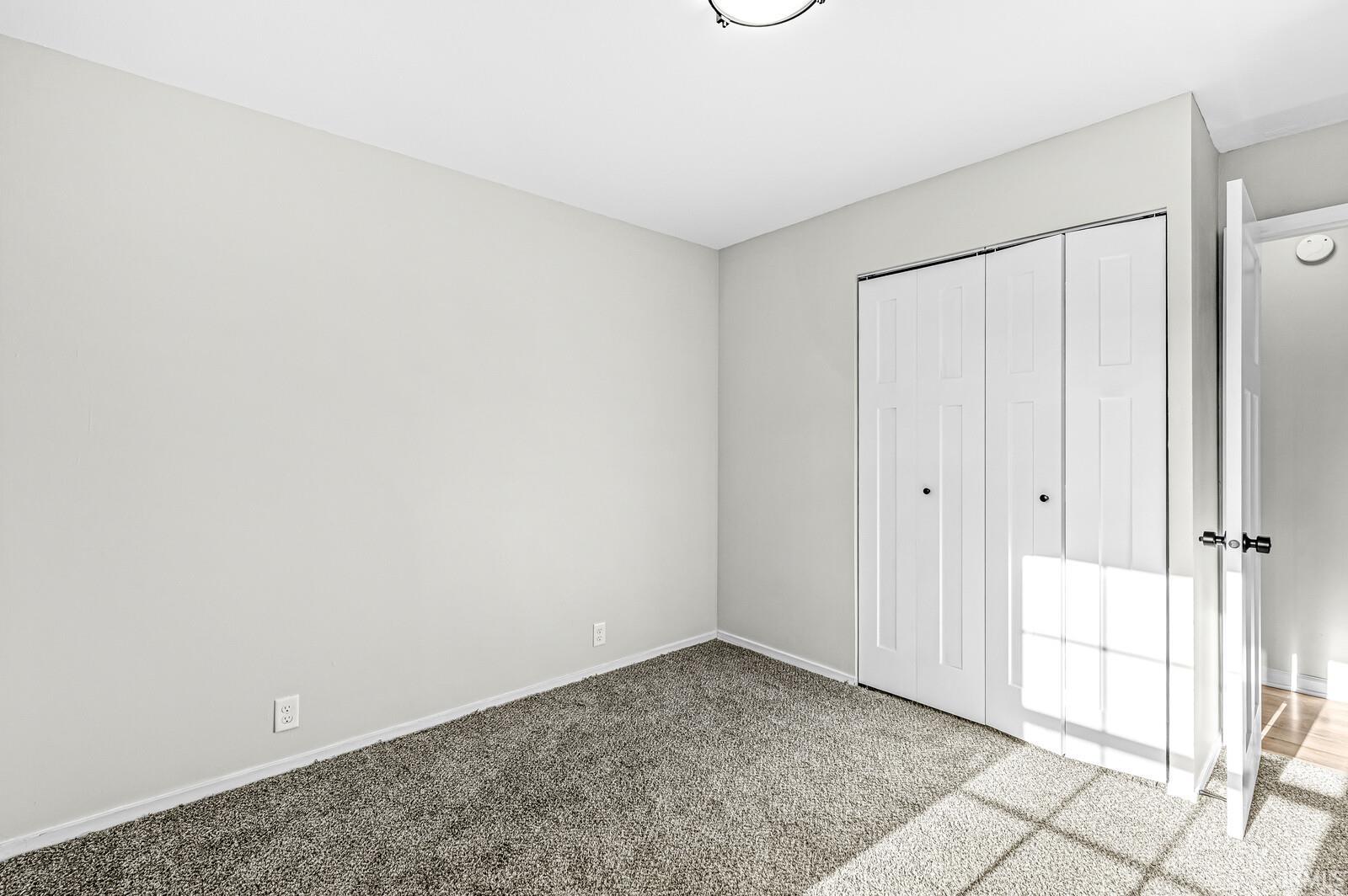 3441 Parkview Street