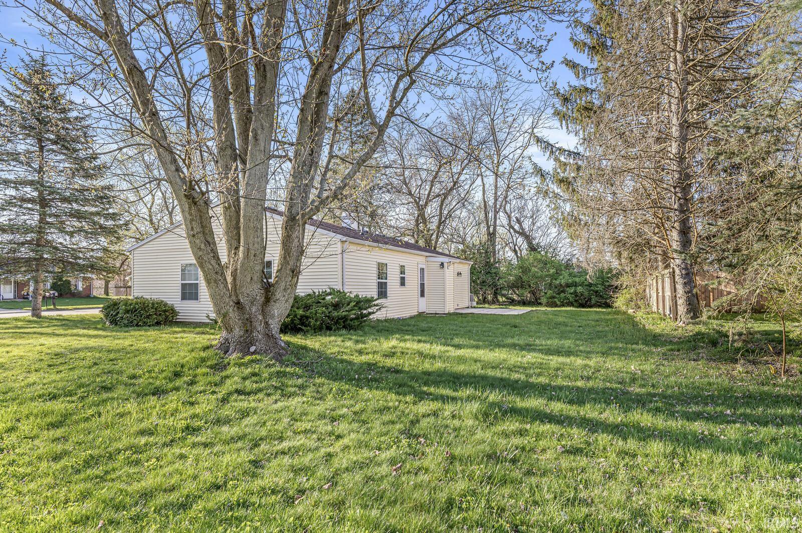 3441 Parkview Street