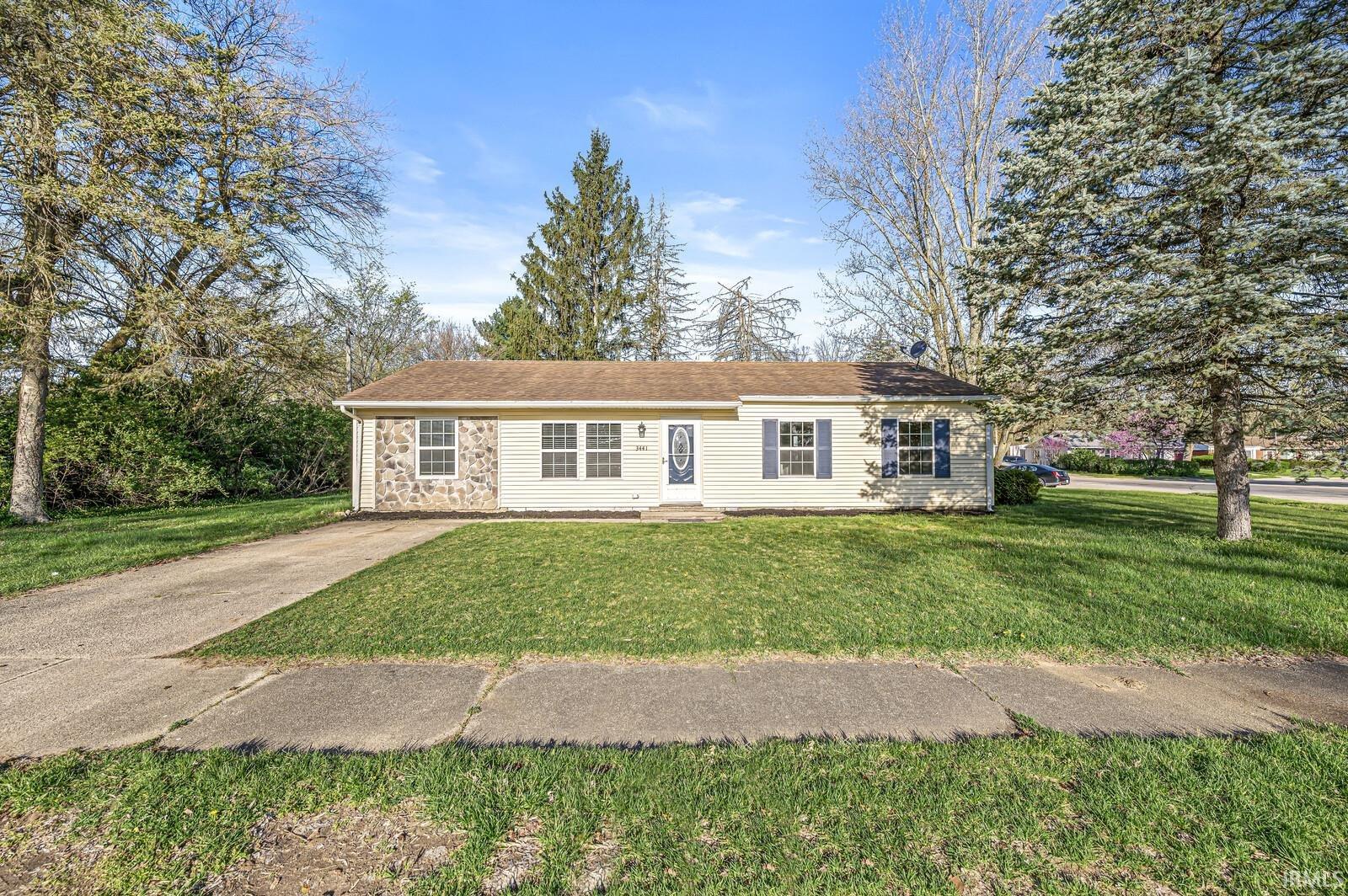 3441 Parkview Street