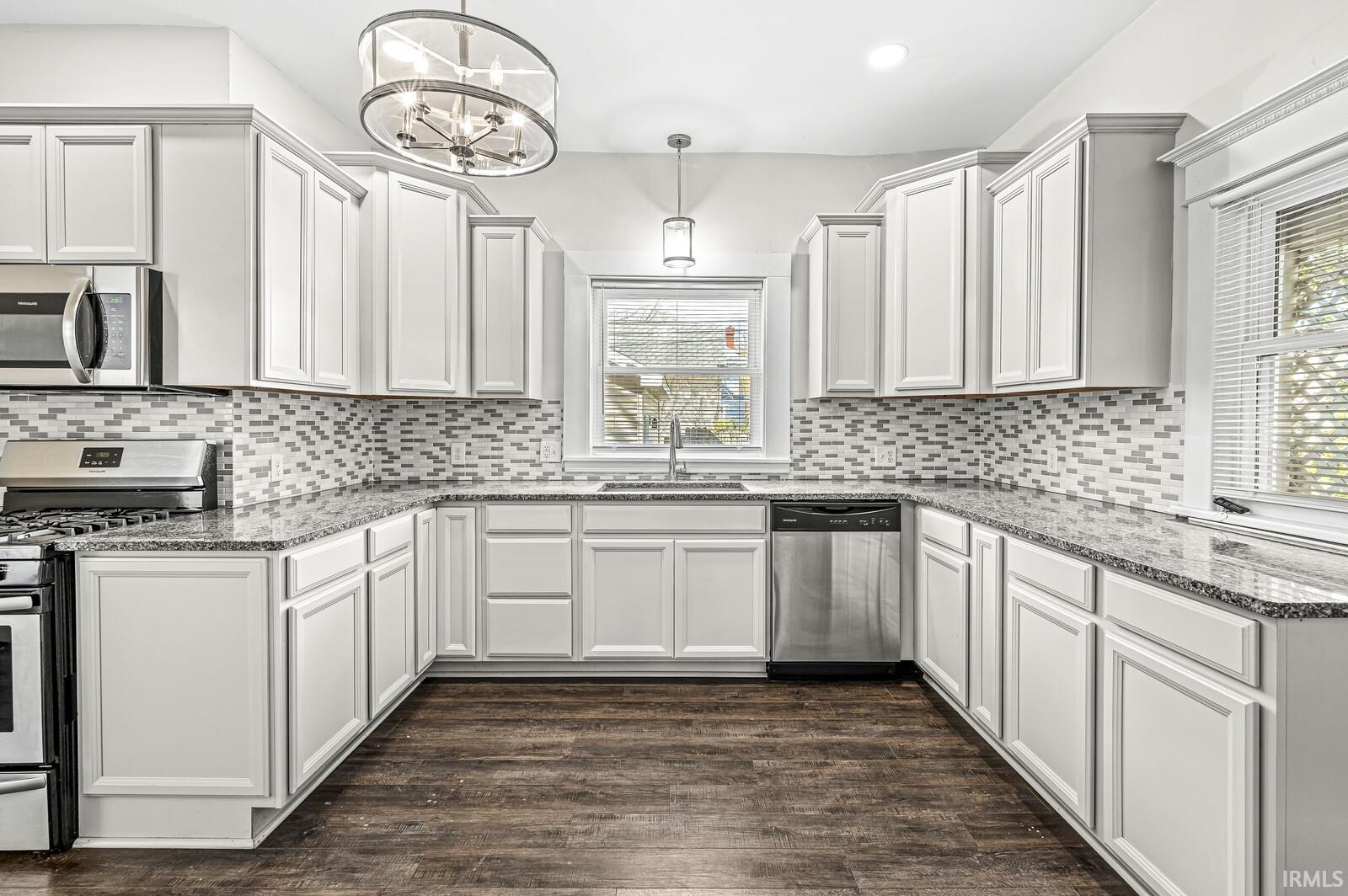 1093 Woodward Avenue