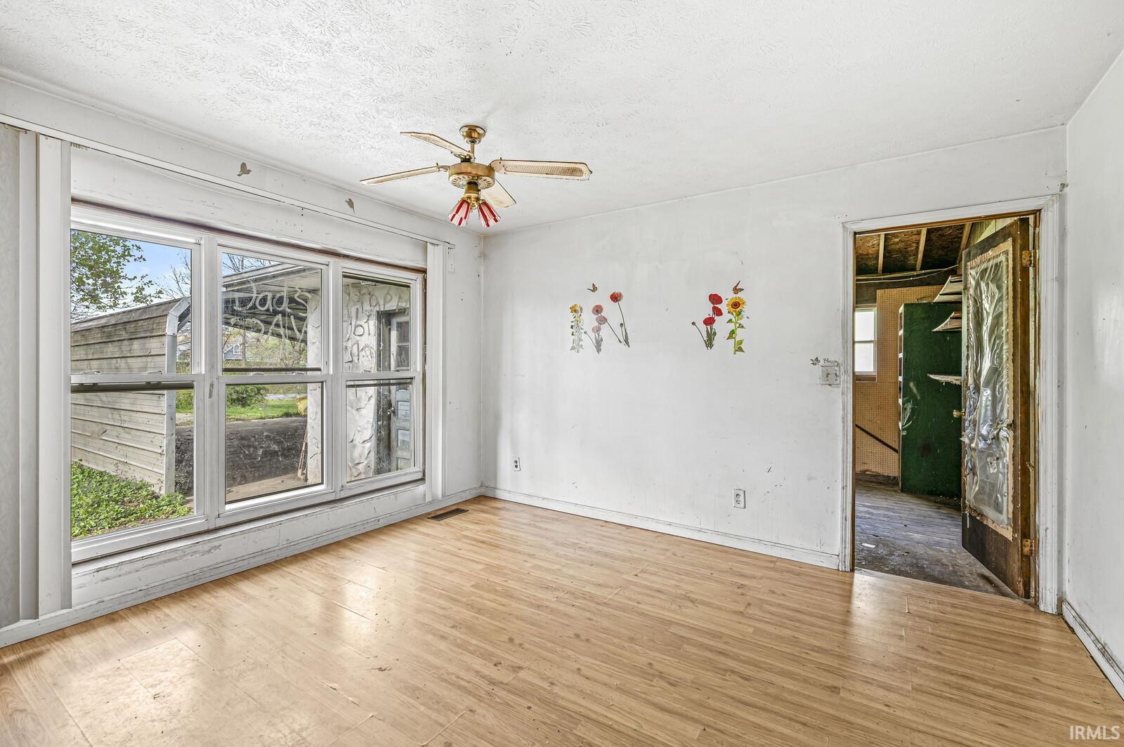 10974 County Road 10