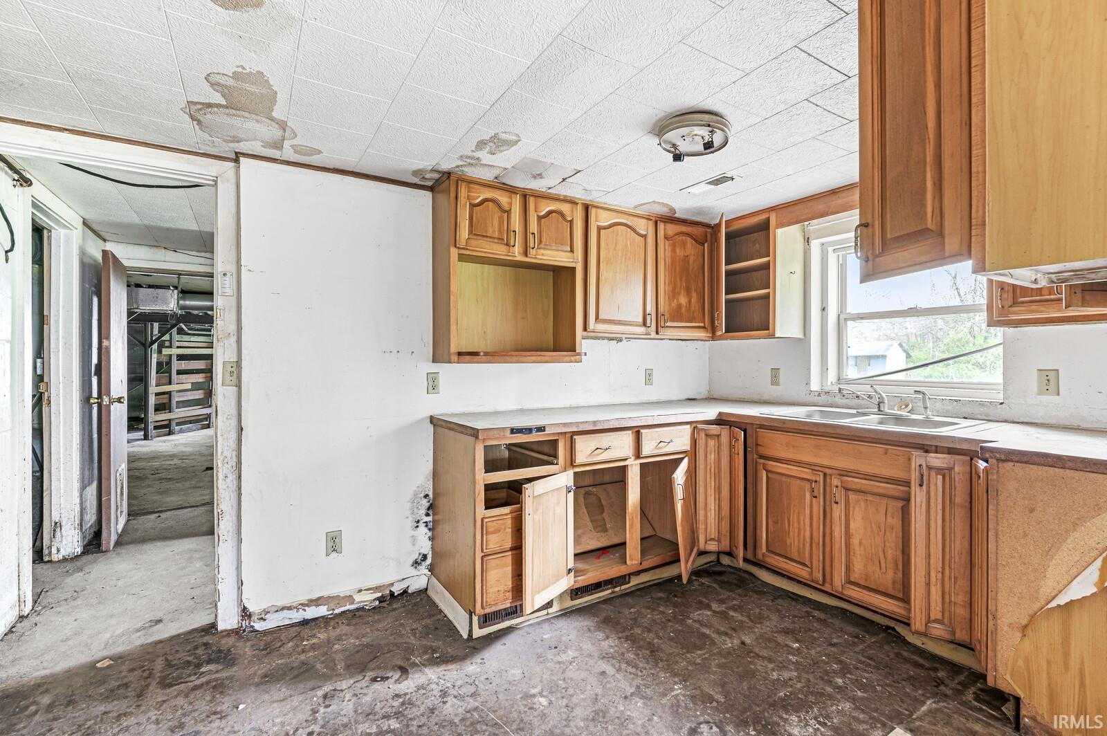 10974 County Road 10