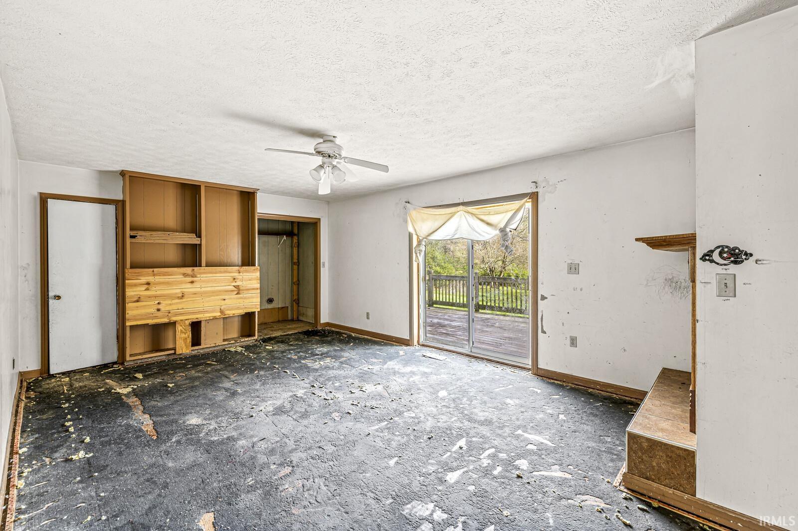 10974 County Road 10