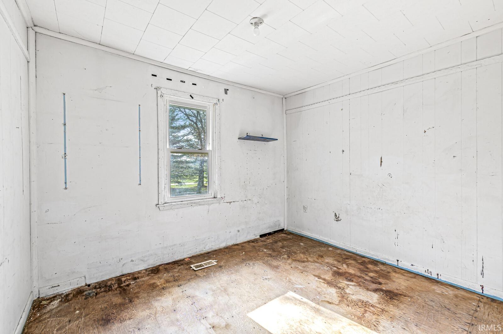 10974 County Road 10