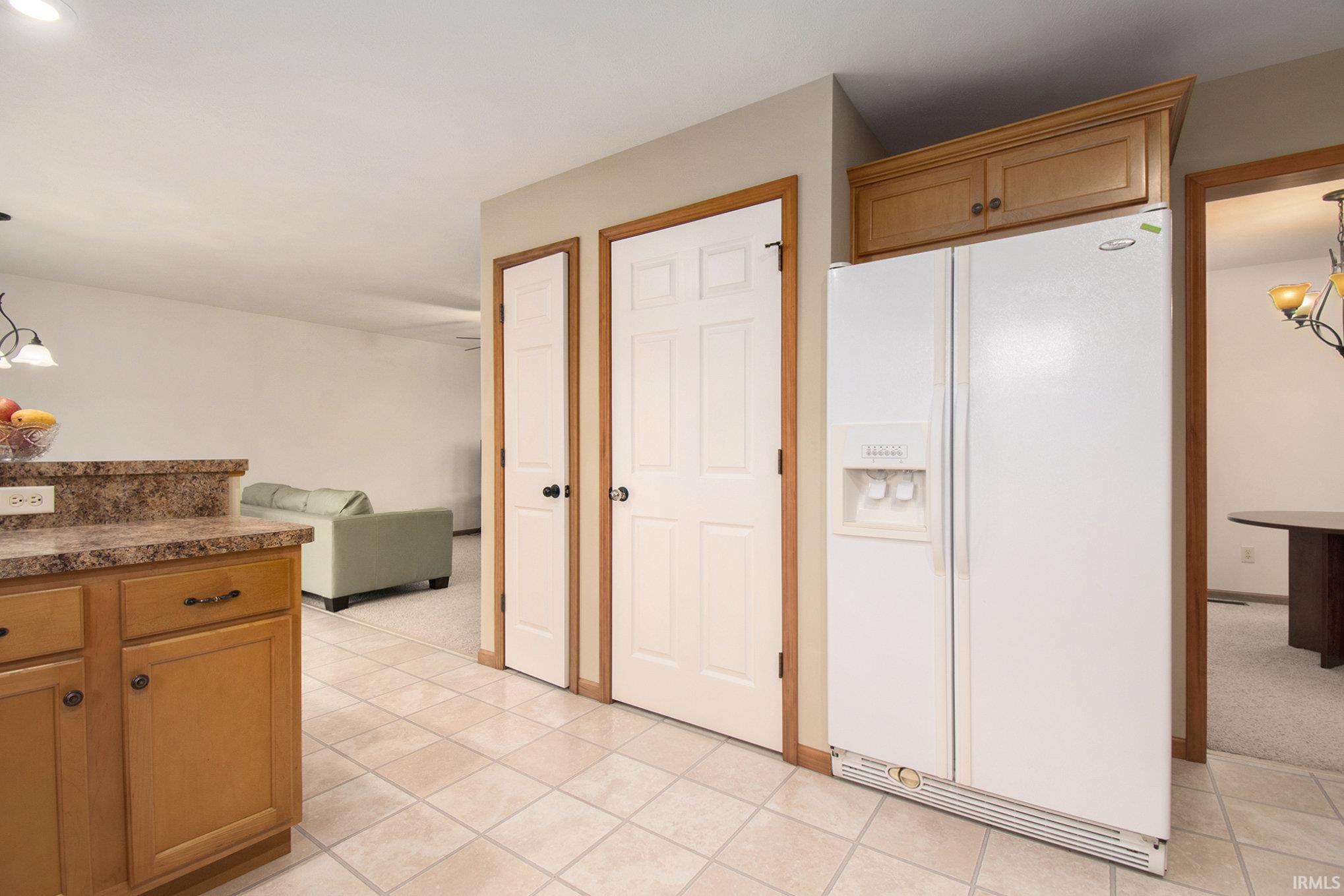 23992 Oak Dale Street