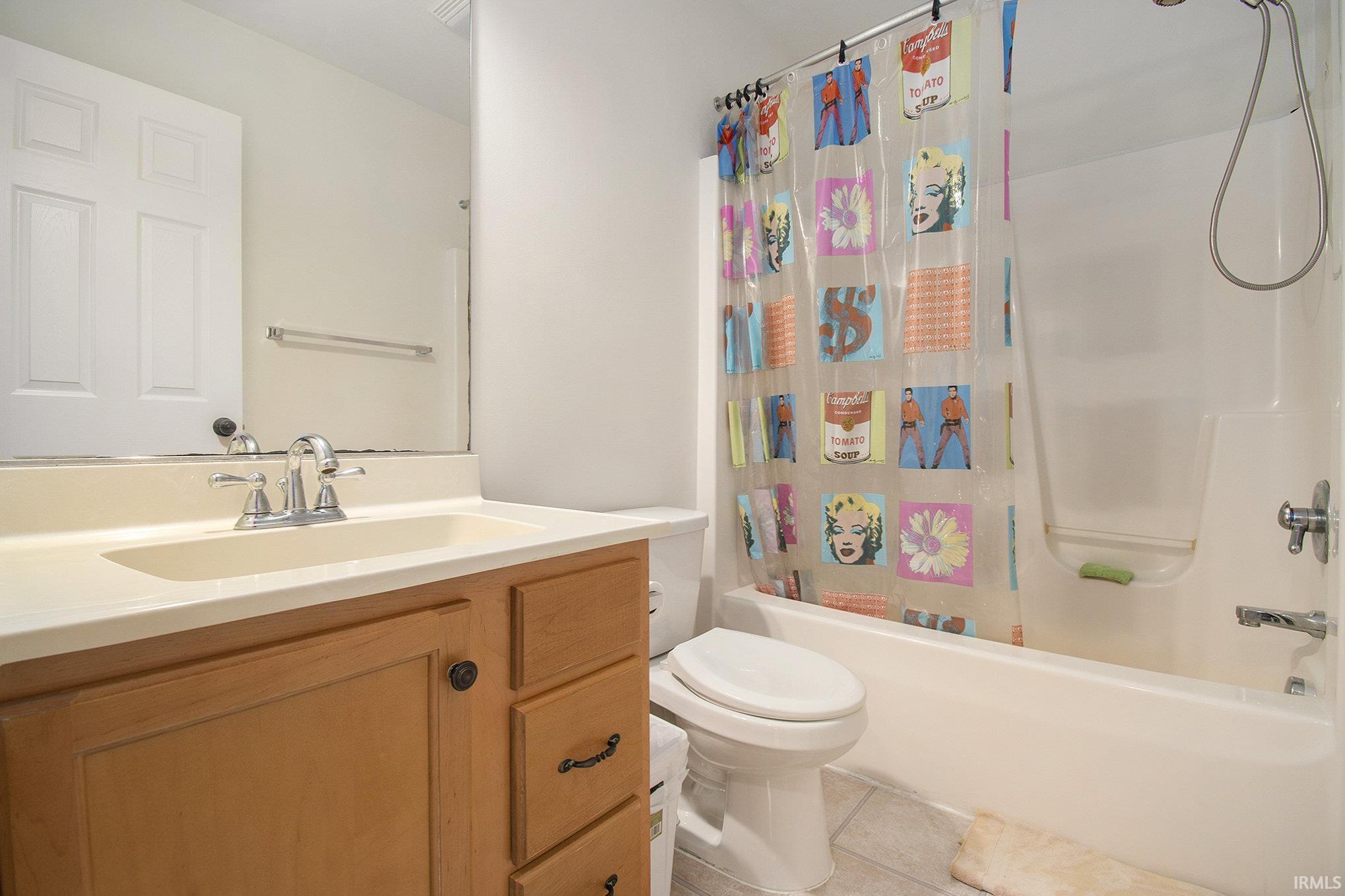 23992 Oak Dale Street