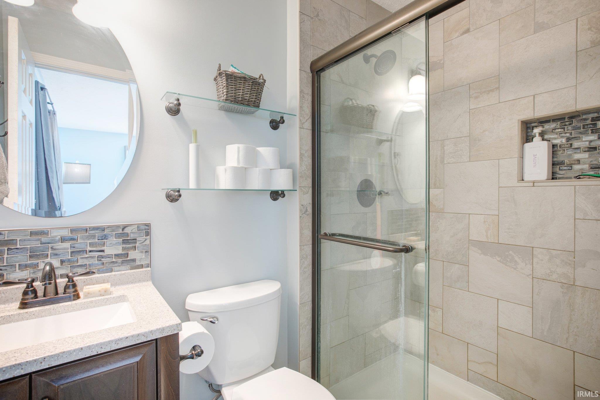 68099 Kenilworth Road