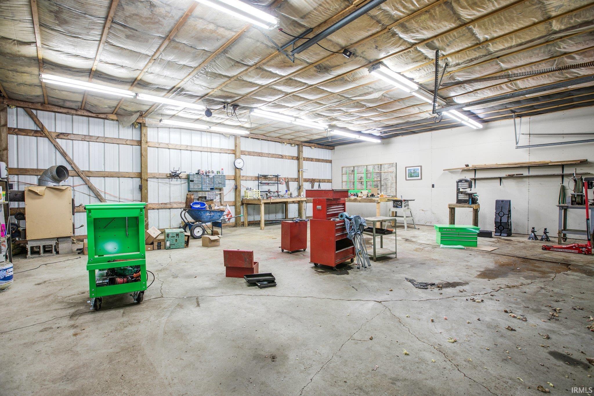 68099 Kenilworth Road