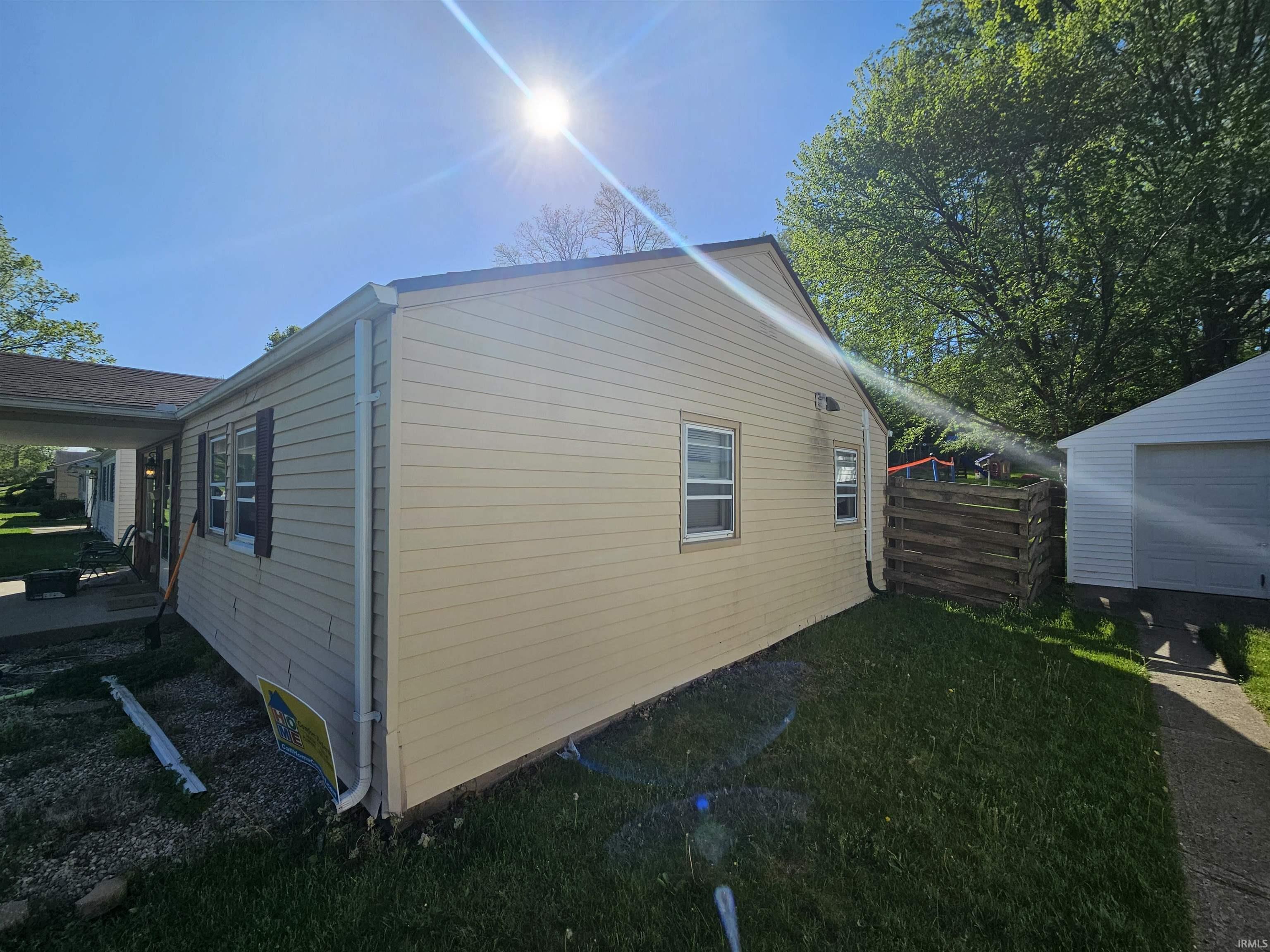 935 E Chippewa Avenue