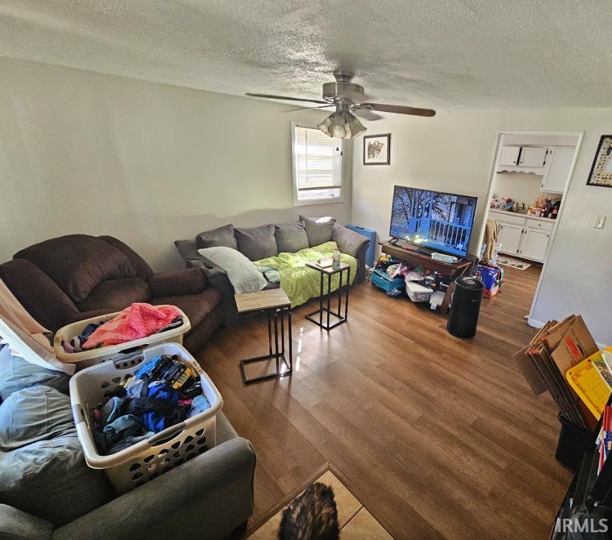 935 E Chippewa Avenue