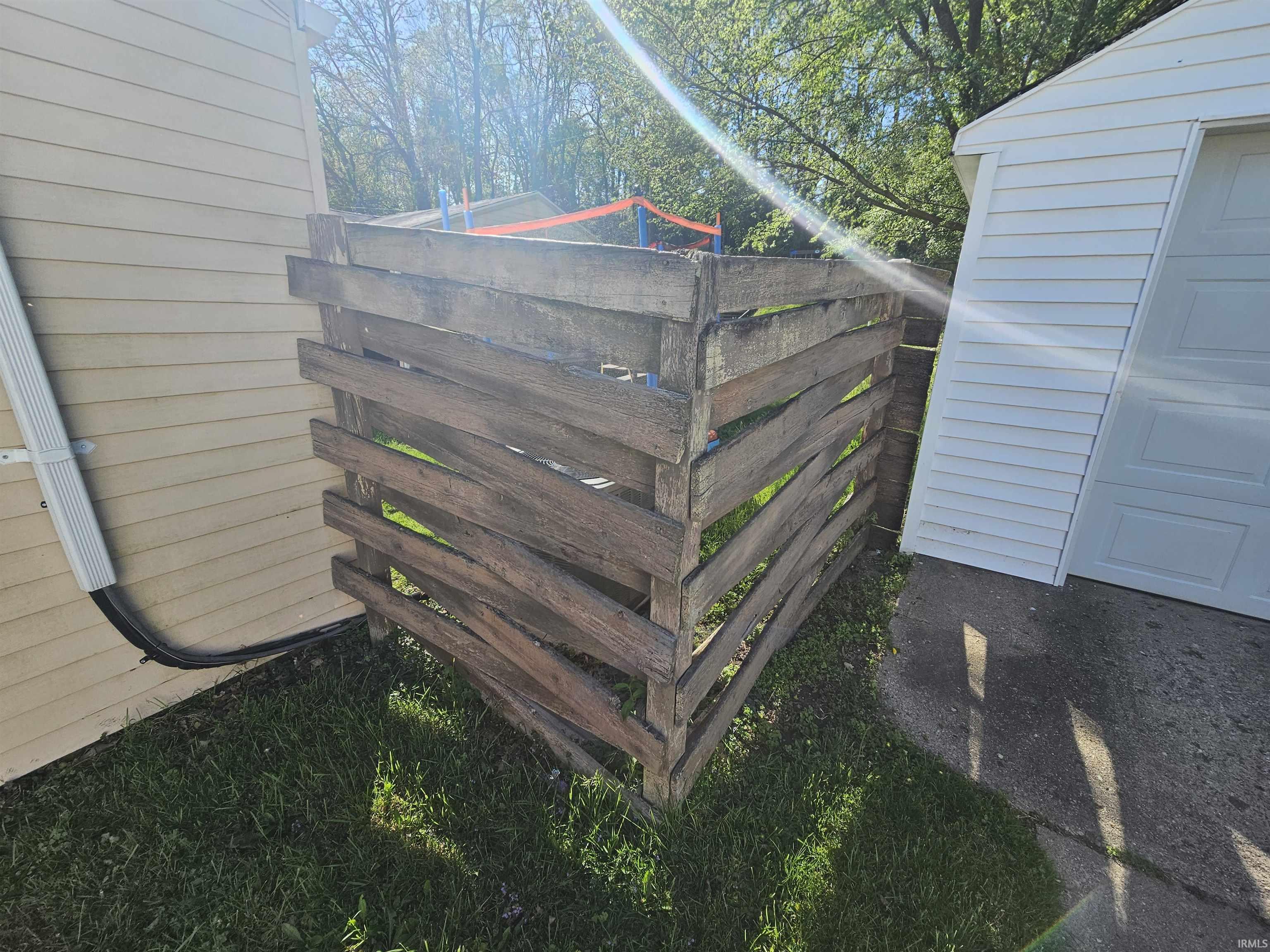 935 E Chippewa Avenue