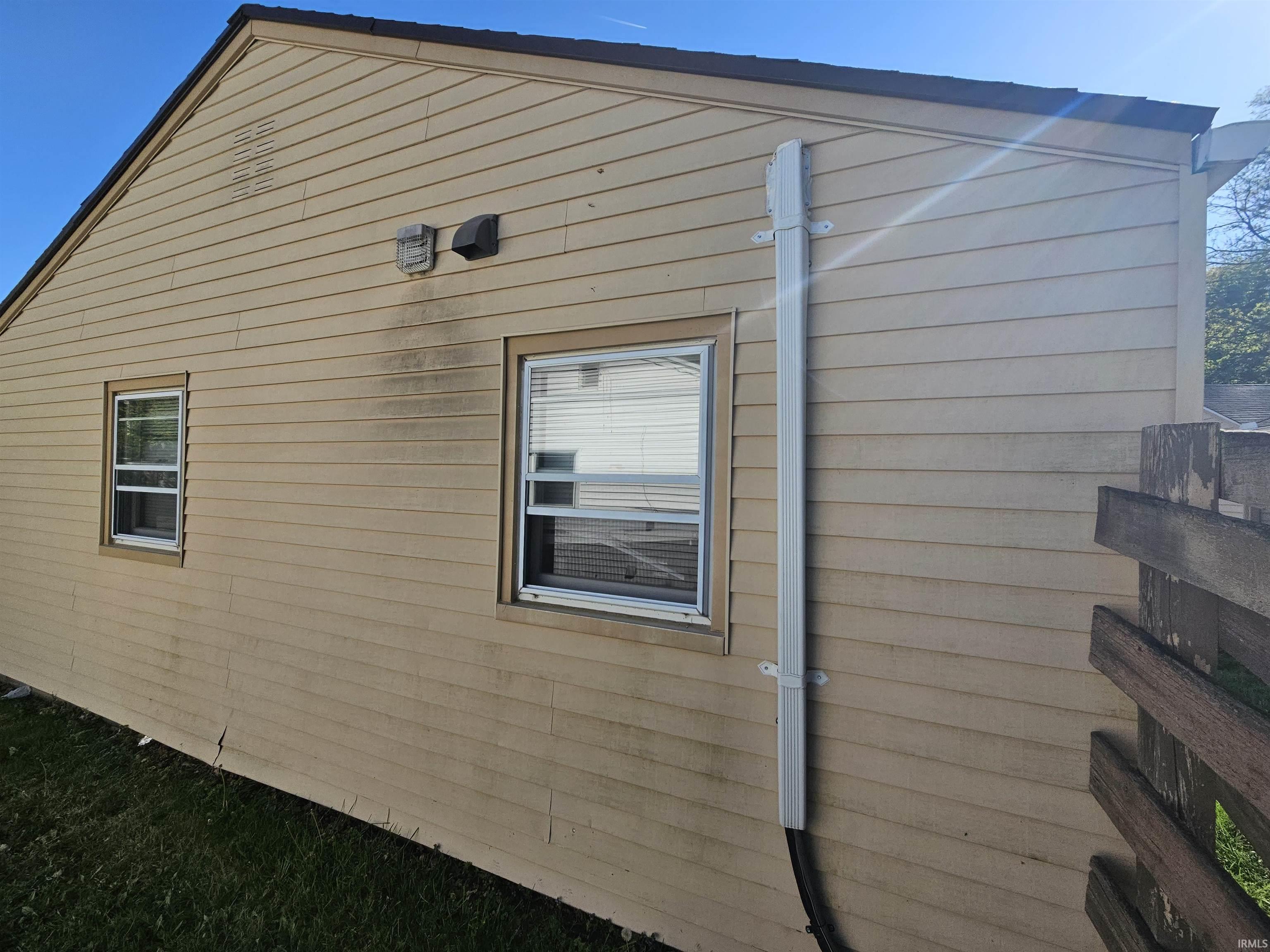 935 E Chippewa Avenue