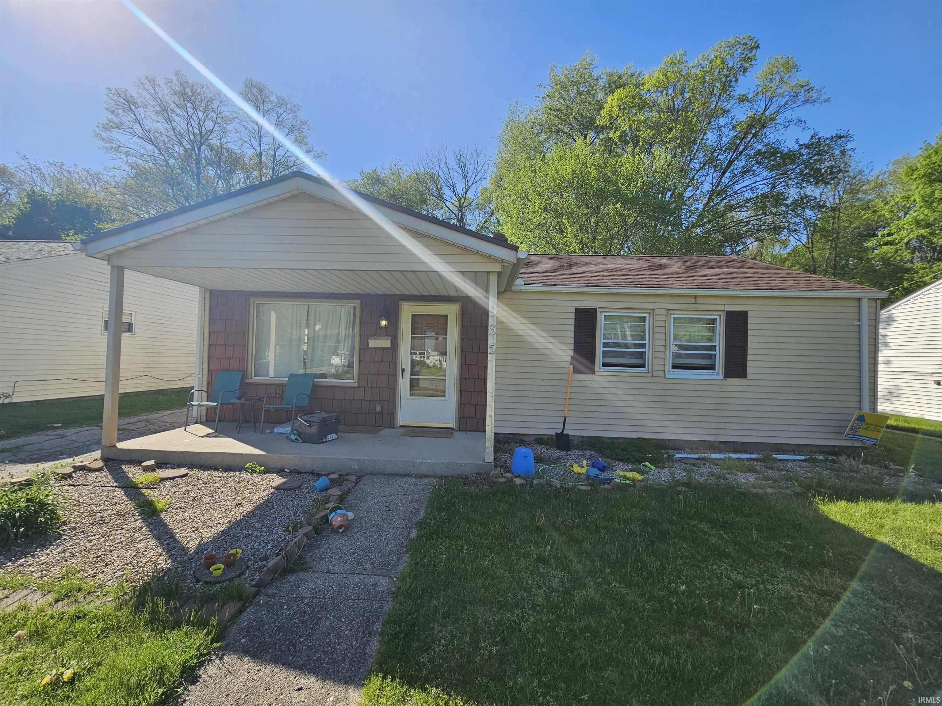 935 E Chippewa Avenue