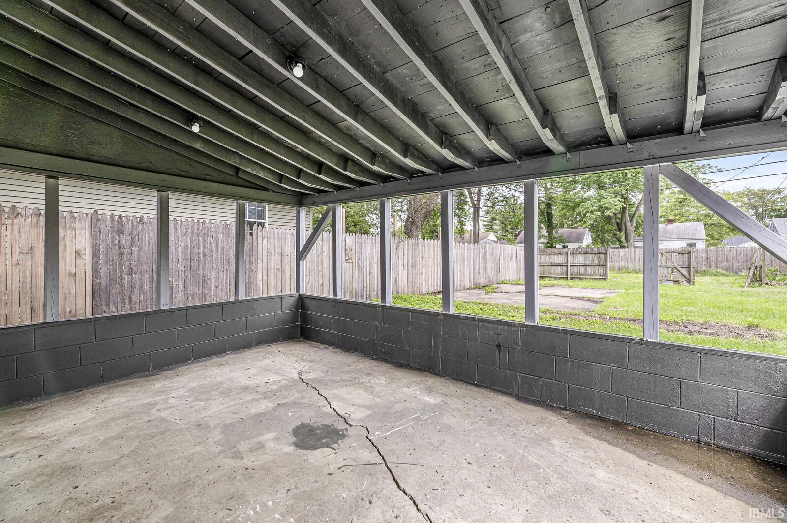 530 S Illinois Street