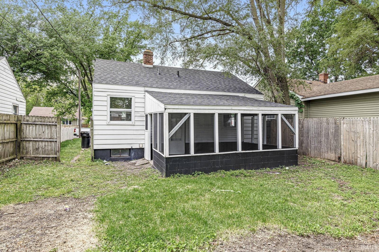 530 S Illinois Street