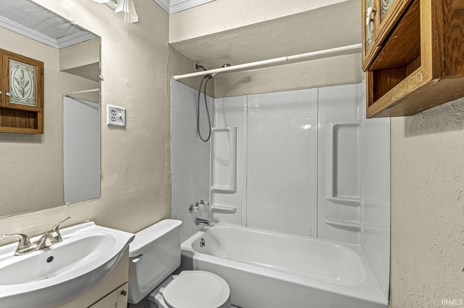 1637 N Brookfield Street