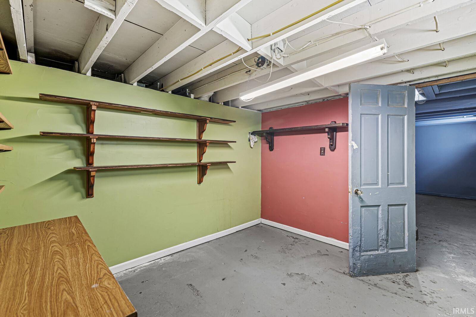 1637 N Brookfield Street