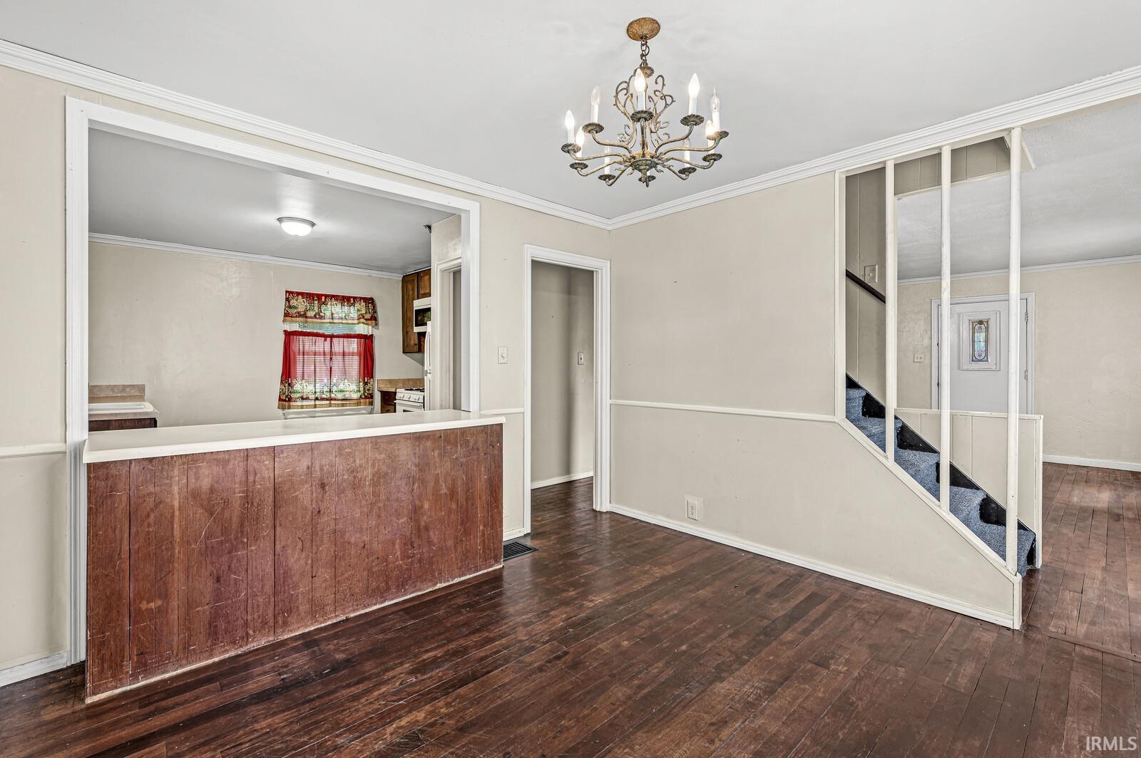 1637 N Brookfield Street