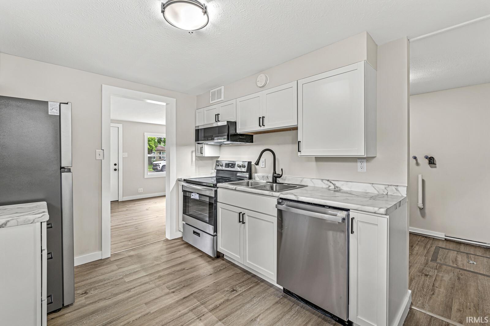 1320 Eastbrook Drive