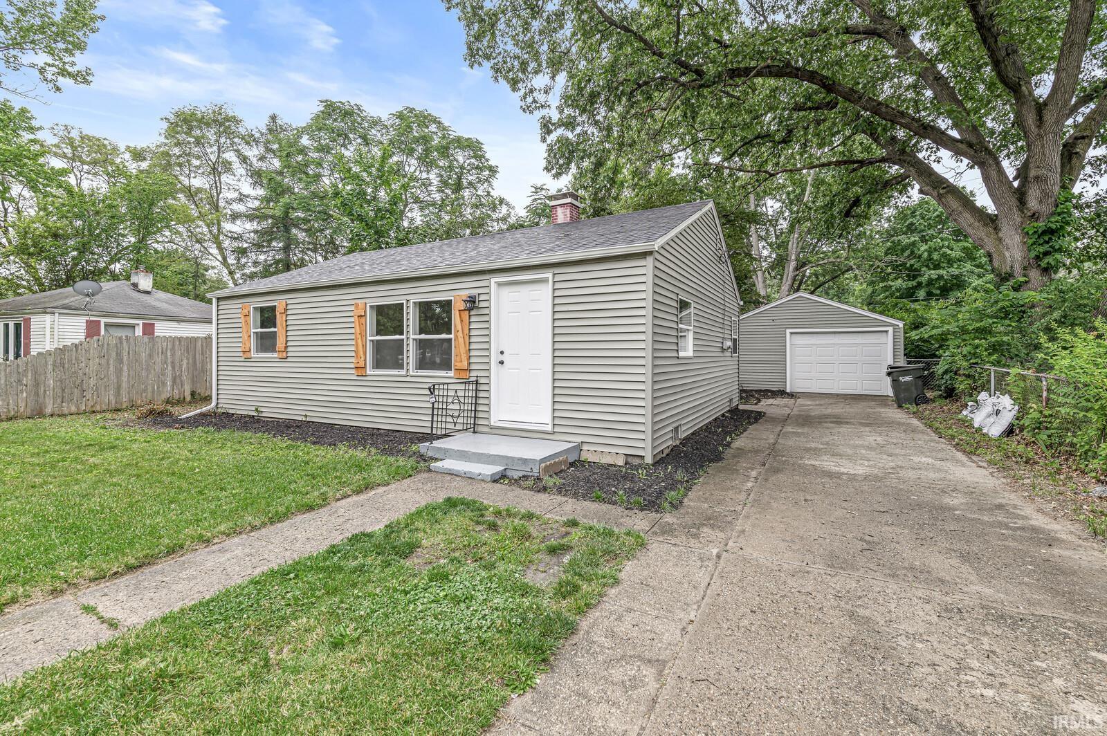 1320 Eastbrook Drive