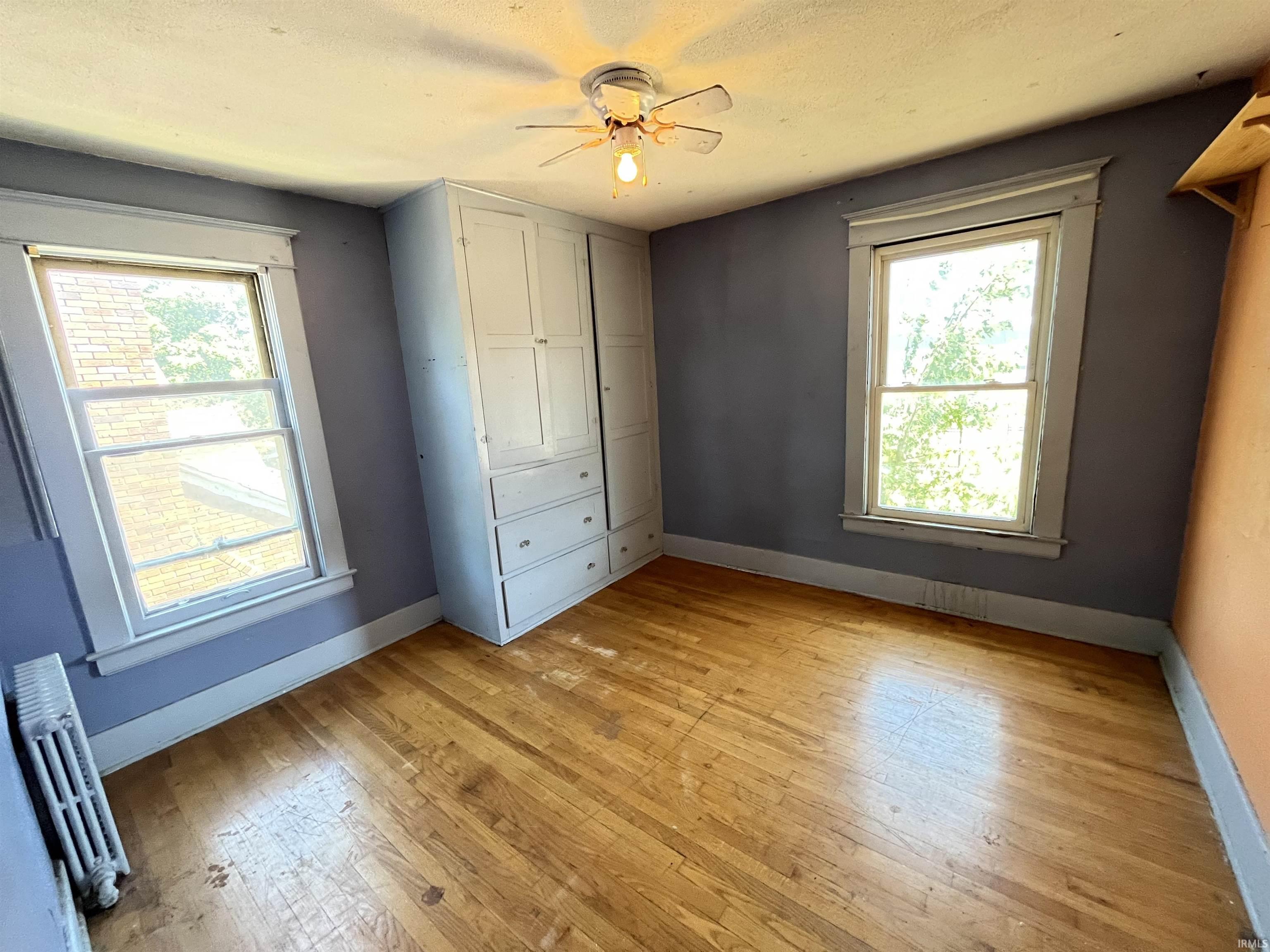 301 Studebaker Street