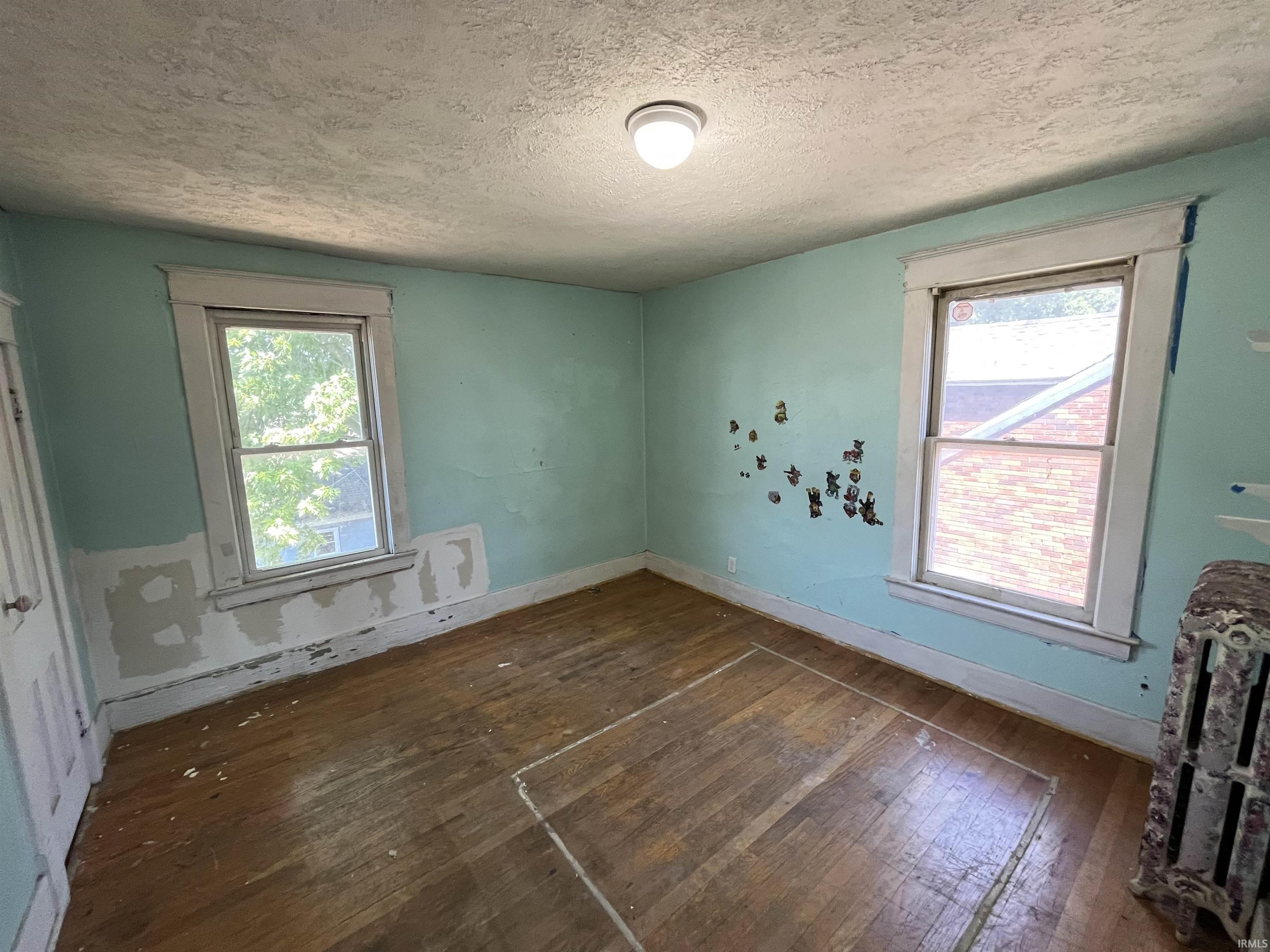 301 Studebaker Street