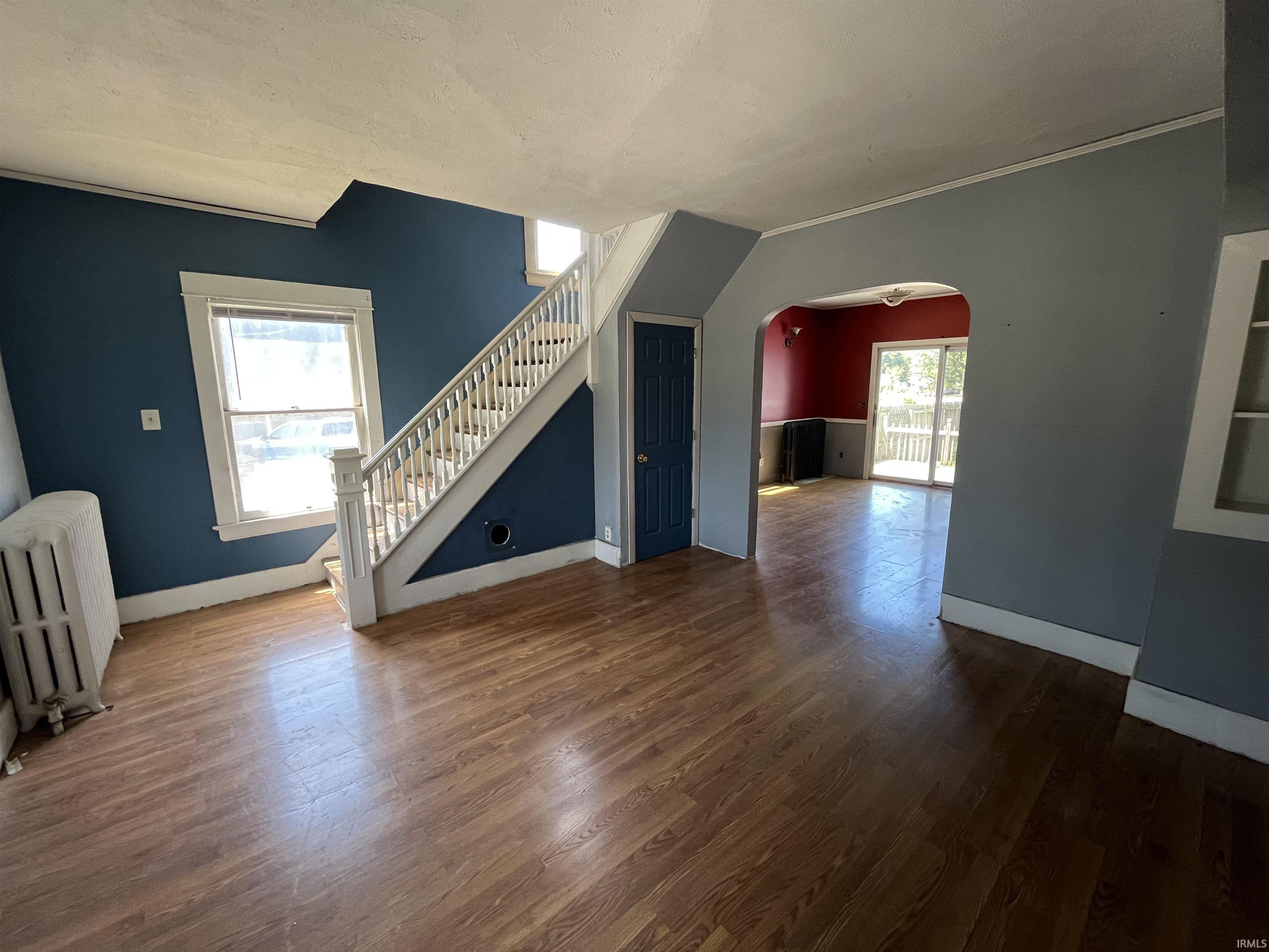 301 Studebaker Street