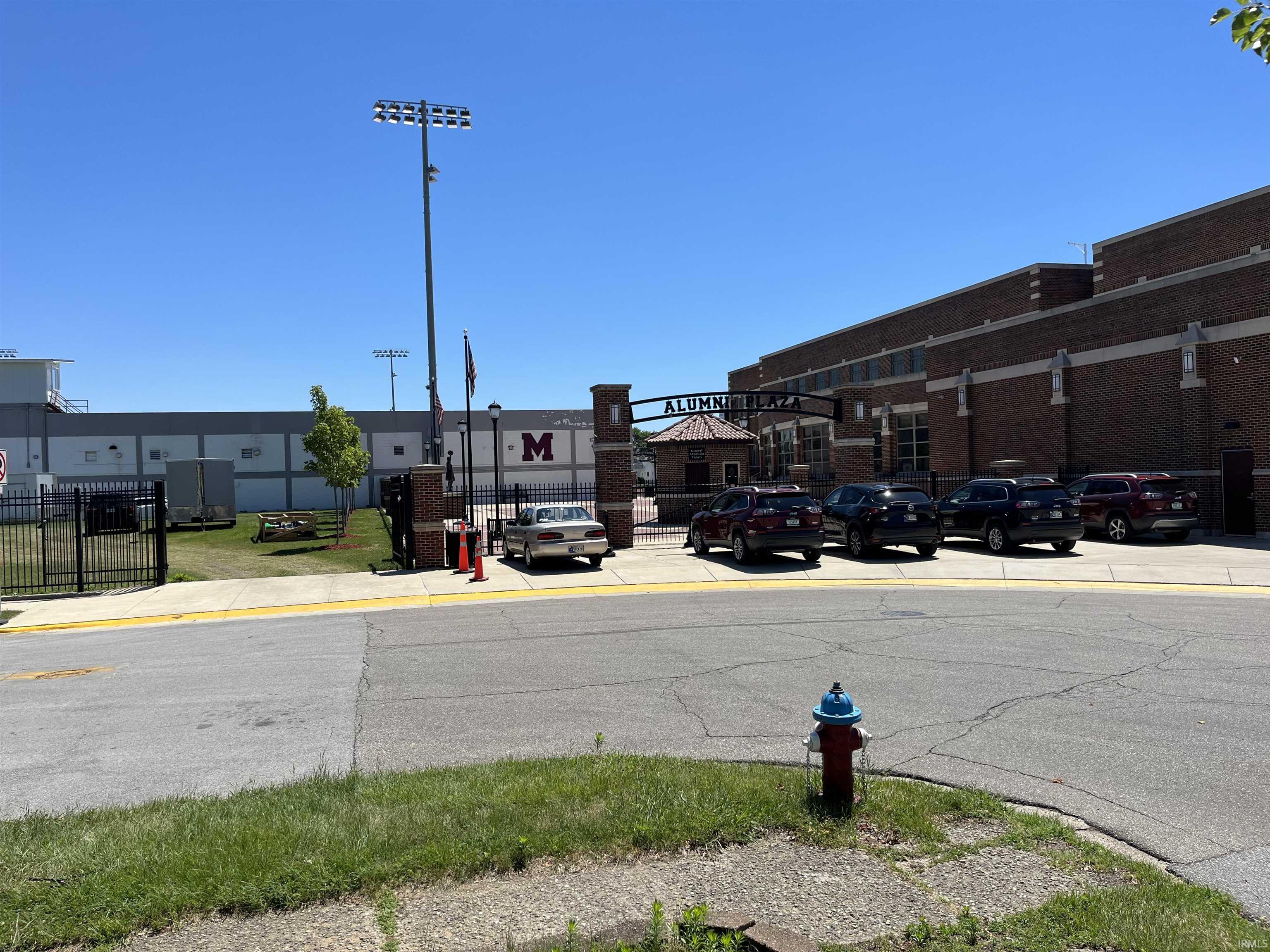 301 Studebaker Street