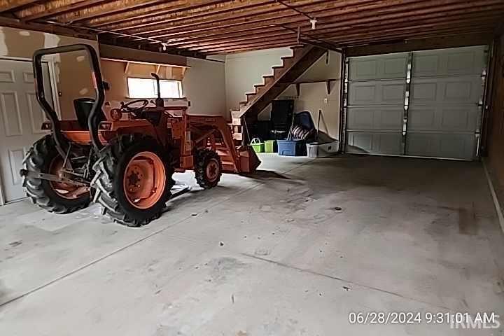 4284 Lakeshore Drive