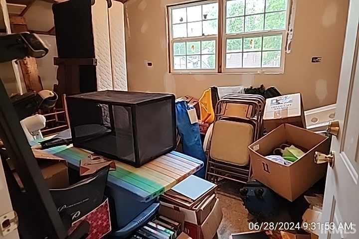 4284 Lakeshore Drive