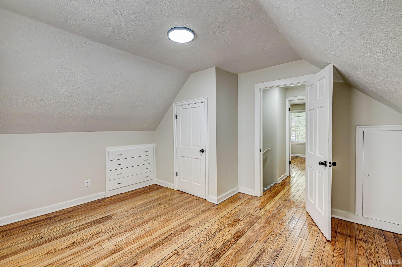 1522 N Brookfield Street