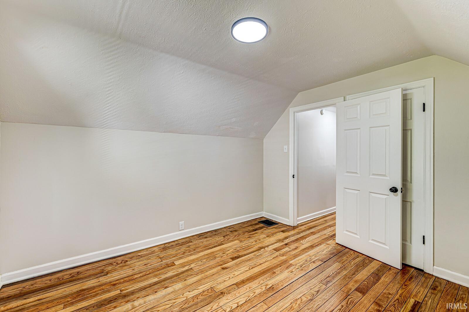 1522 N Brookfield Street