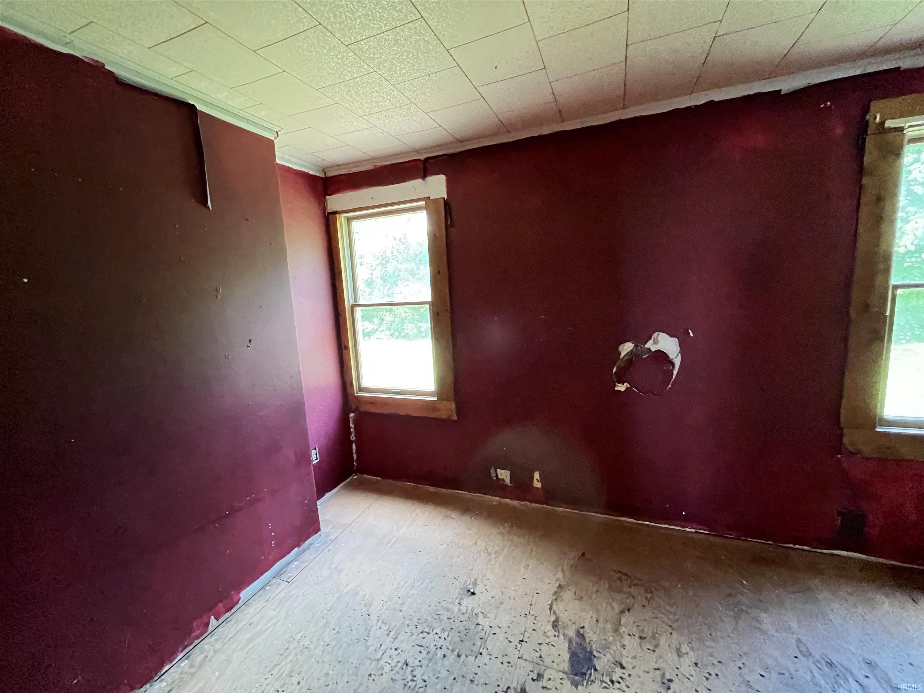 19532 Palisade Avenue